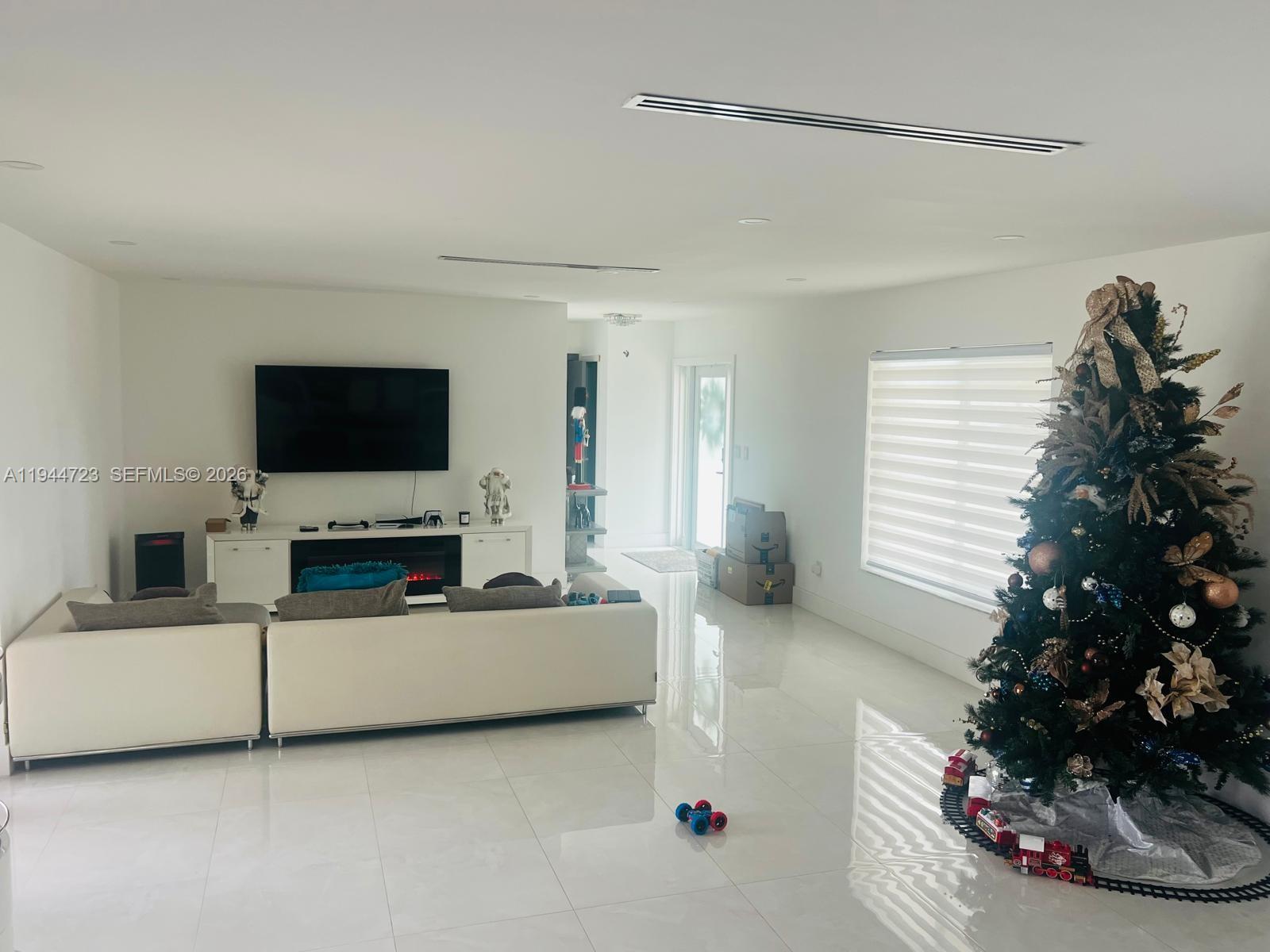 PALMETTO COUNTRY CLUB EST - Residential