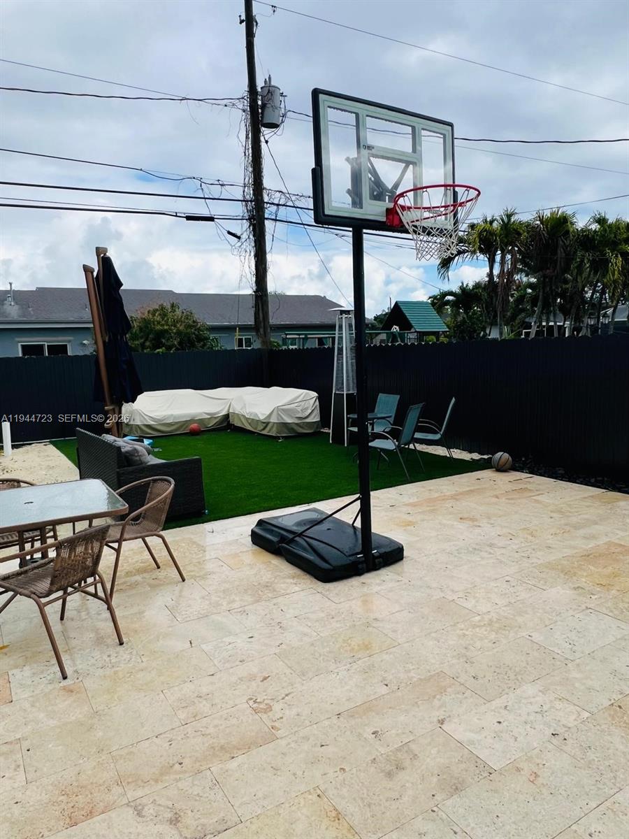 PALMETTO COUNTRY CLUB EST - Residential