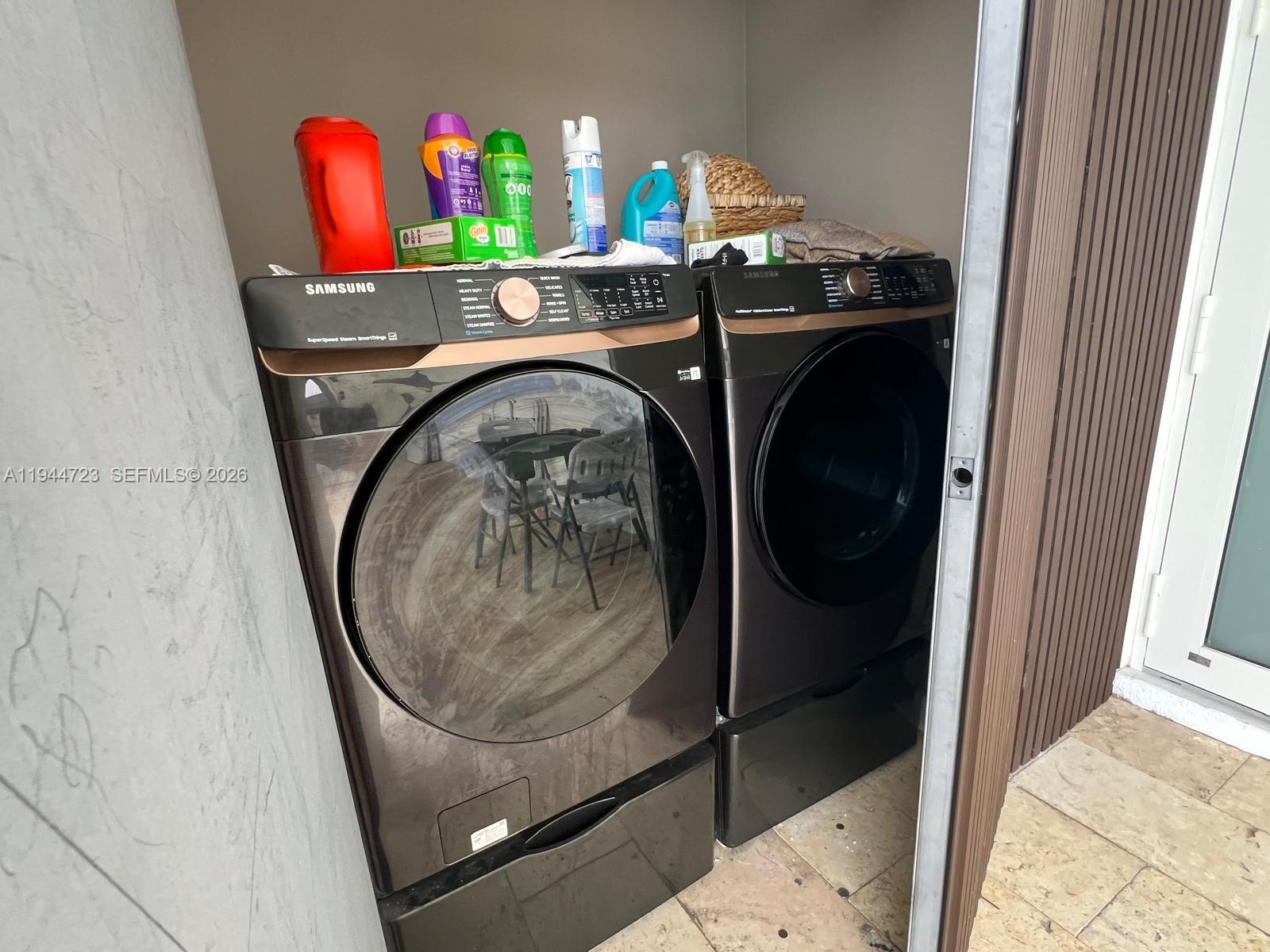 PALMETTO COUNTRY CLUB EST - Residential