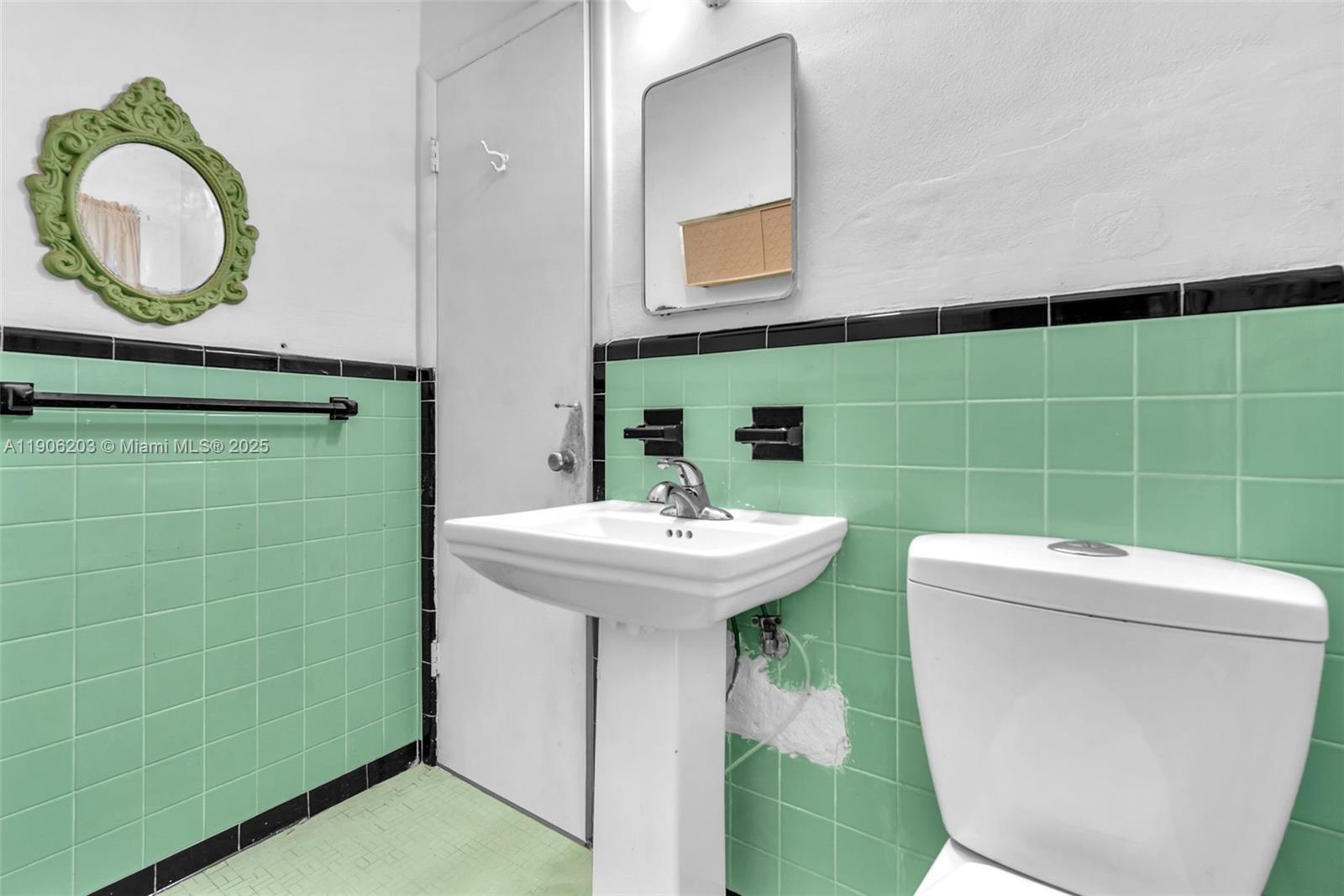 CAROL CITY - Residential