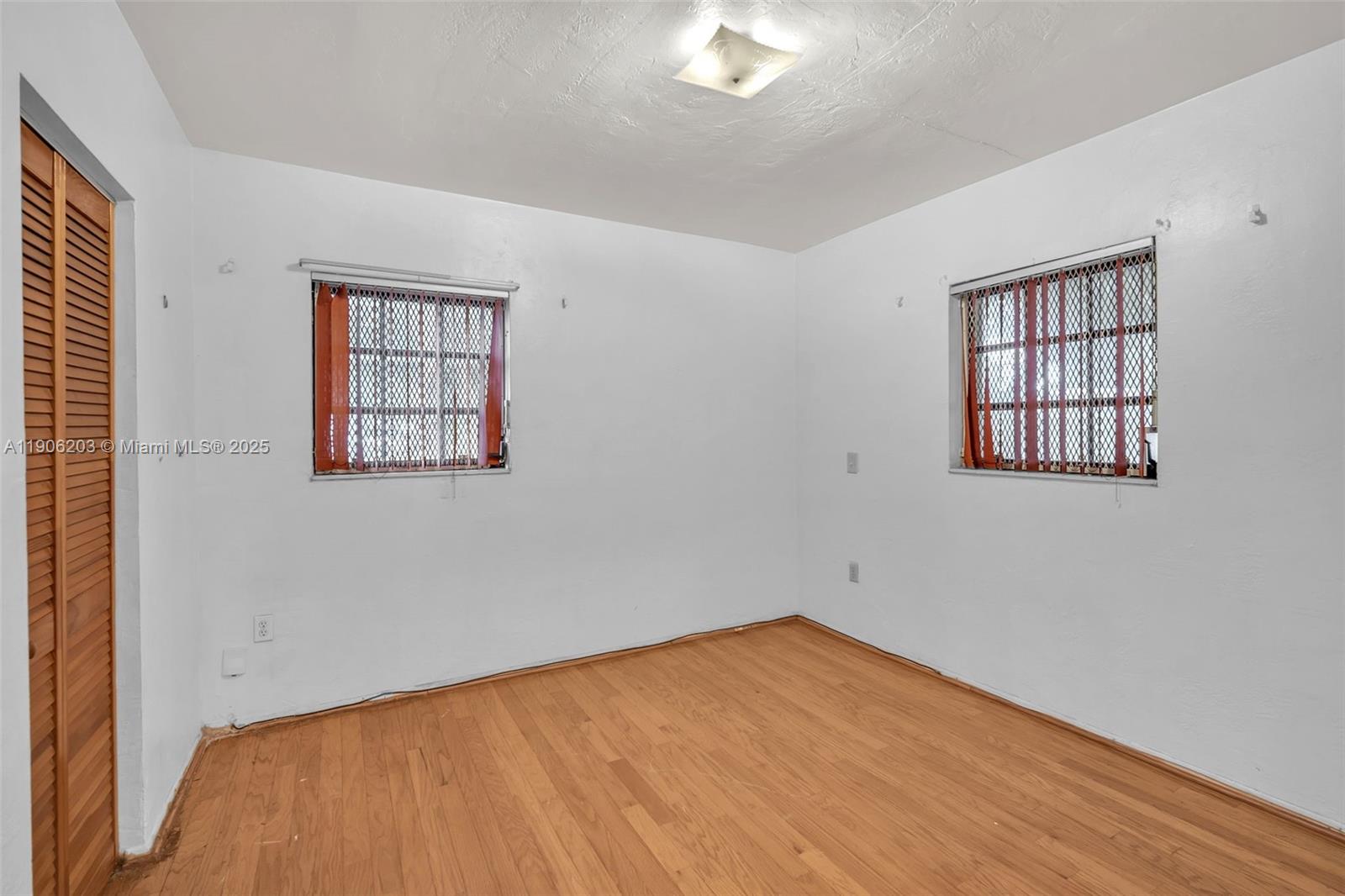 CAROL CITY - Residential