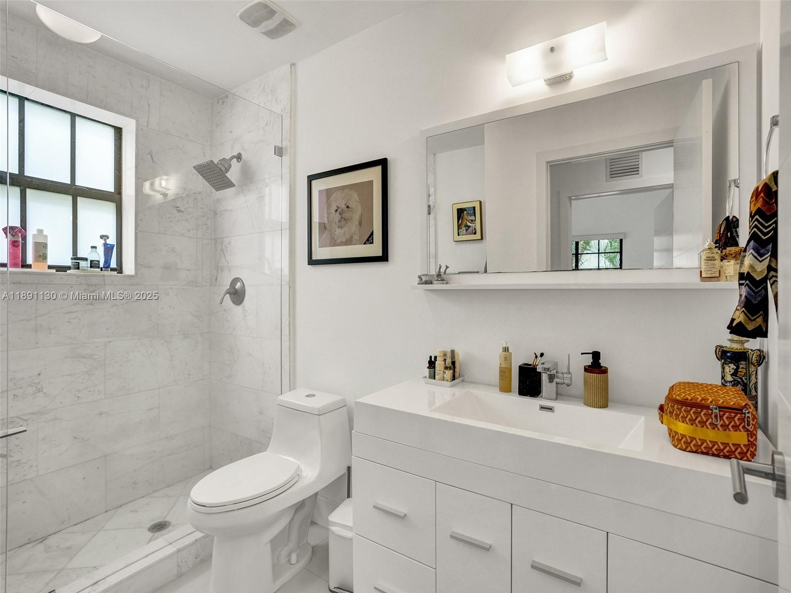 CORAL GABLES SEC K - Residential Lease