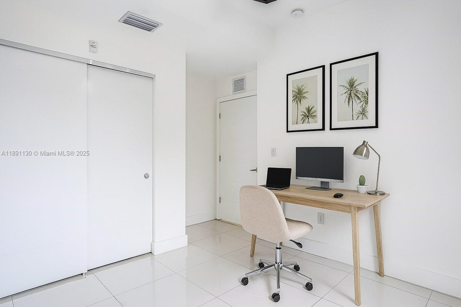 CORAL GABLES SEC K - Residential Lease