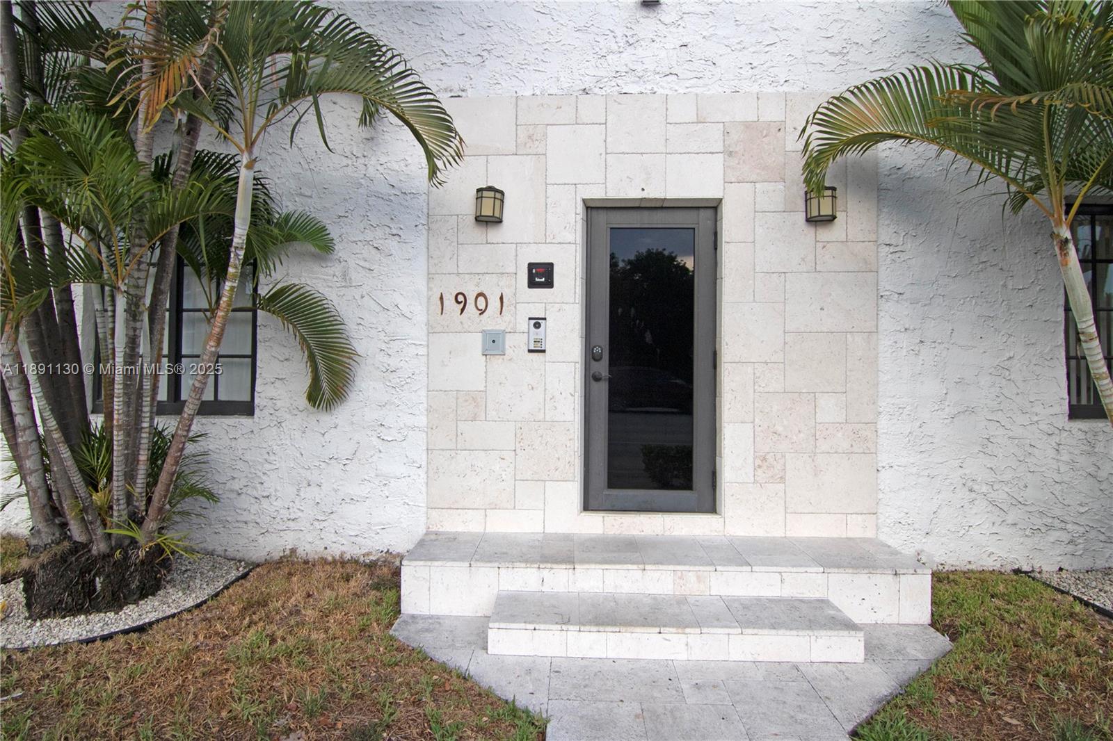 CORAL GABLES SEC K - Residential Lease