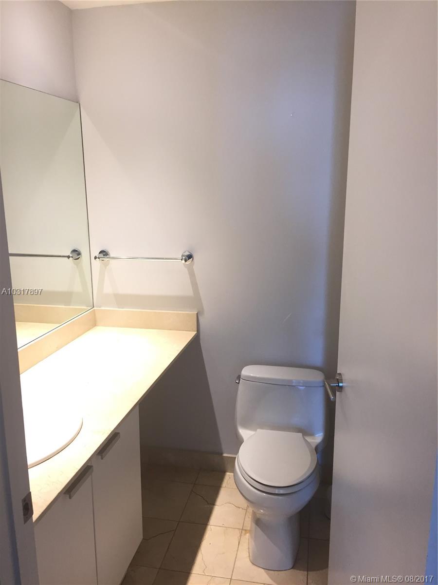 THE ATRIUM AT AVENTURA CO - Residential Lease