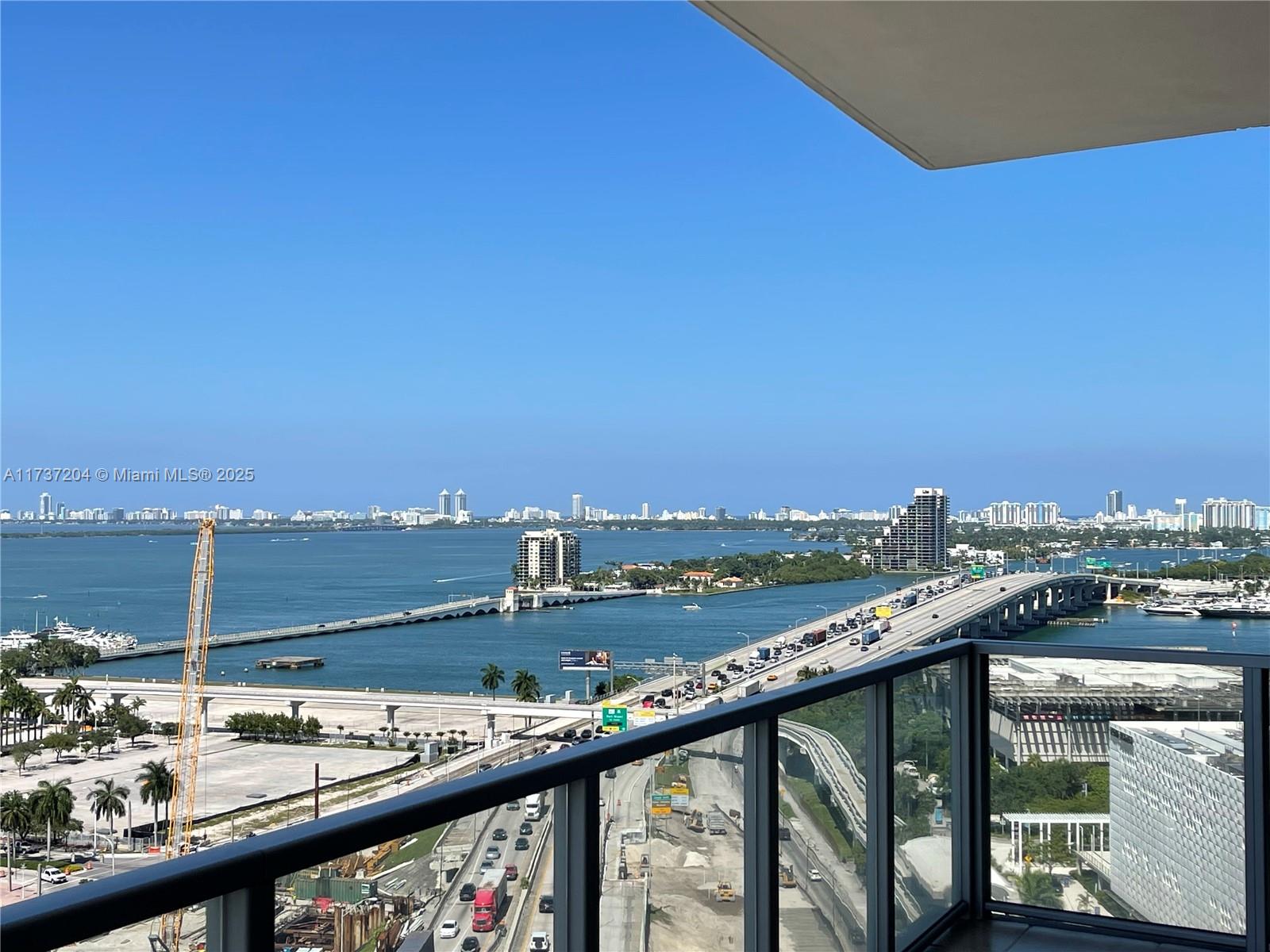 MARQUIS CONDO - Residential
