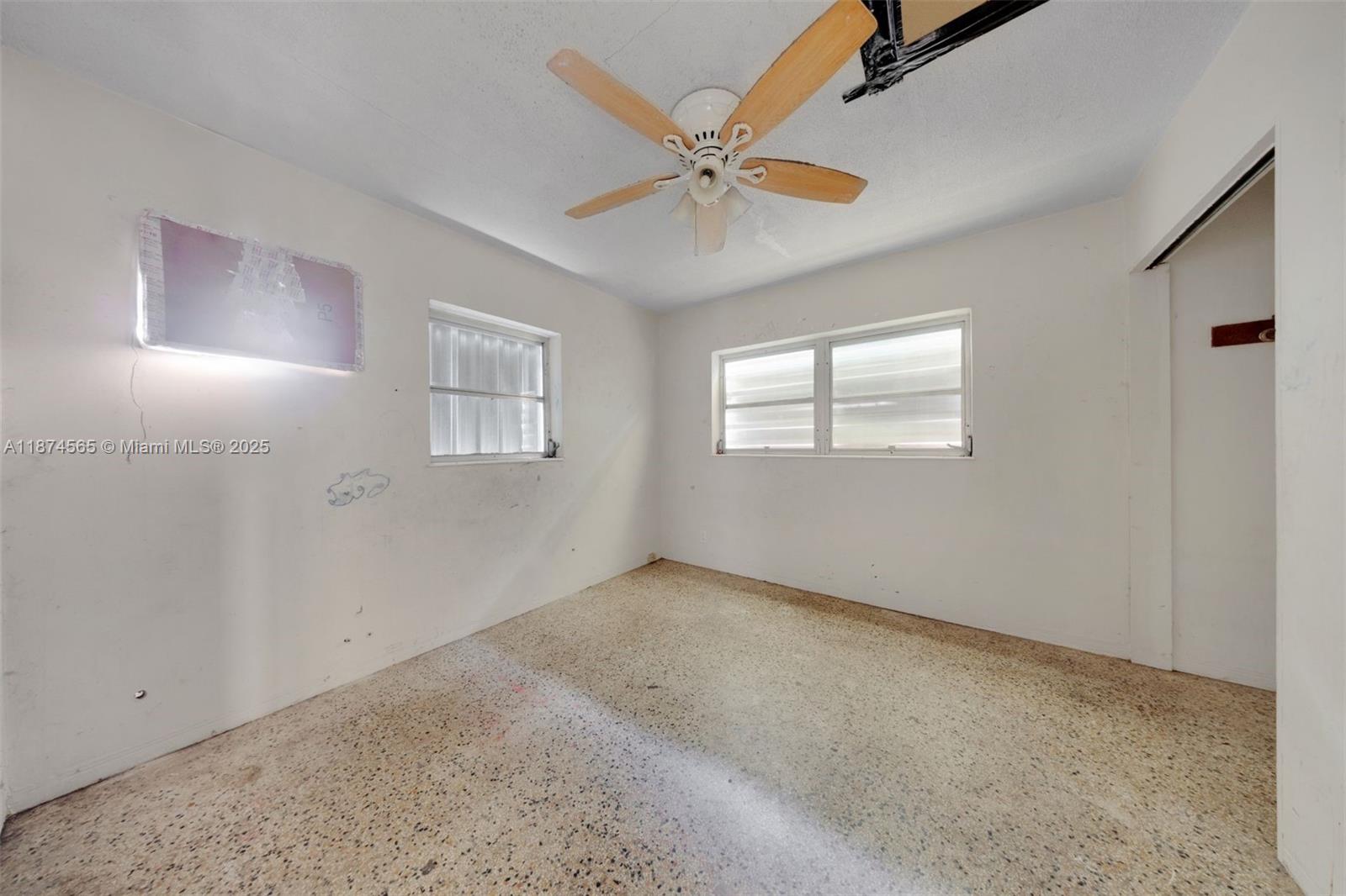 DRIFTWOOD ACRES NO 3 - Residential