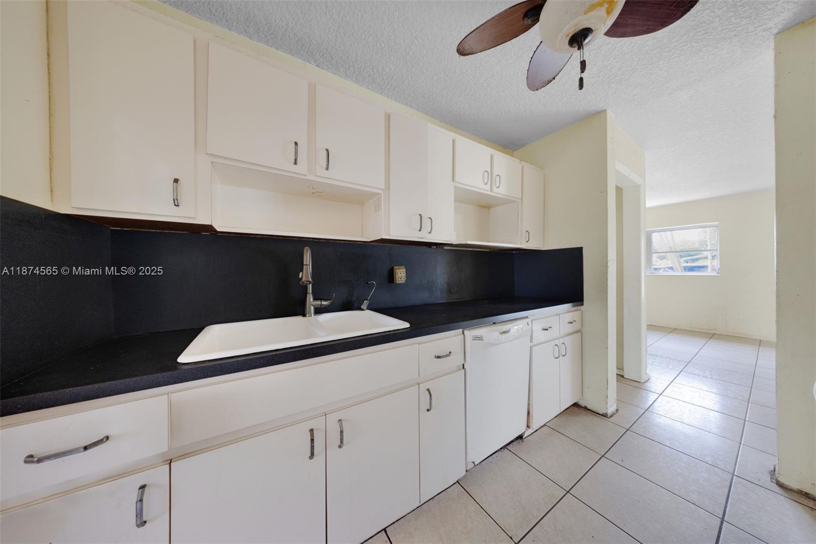 DRIFTWOOD ACRES NO 3 - Residential