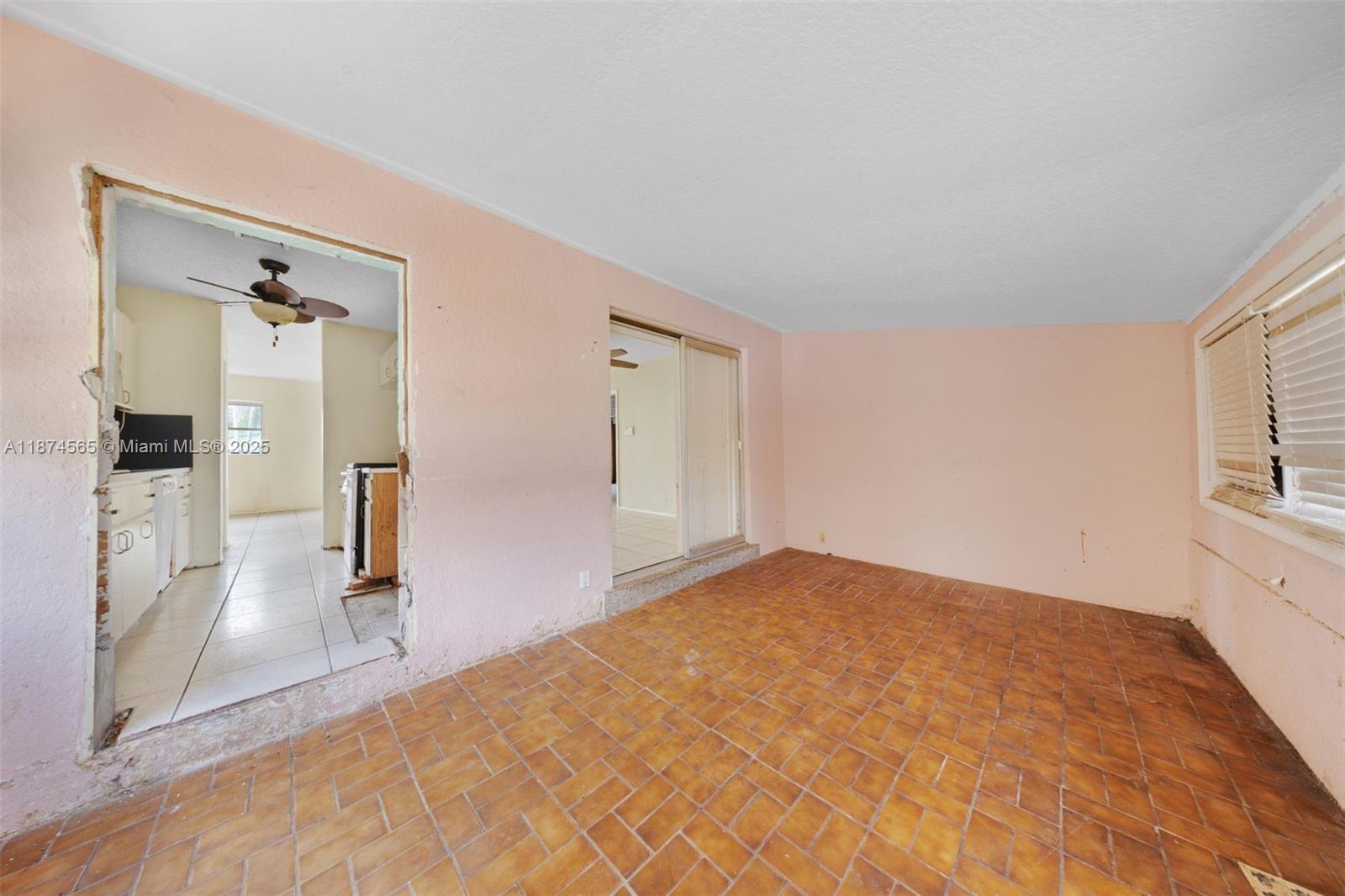 DRIFTWOOD ACRES NO 3 - Residential