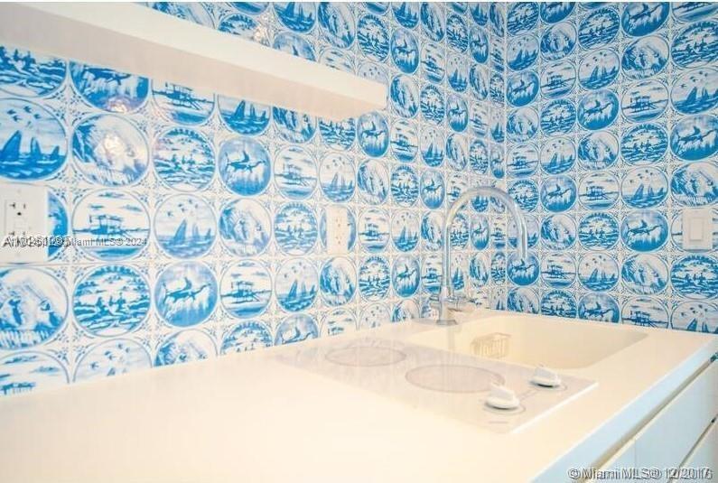 1100 WEST CONDO HOTEL - Residential Lease