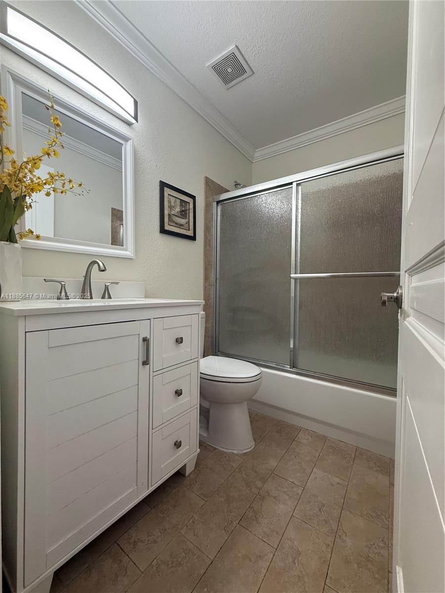 TOWNGATE - Residential