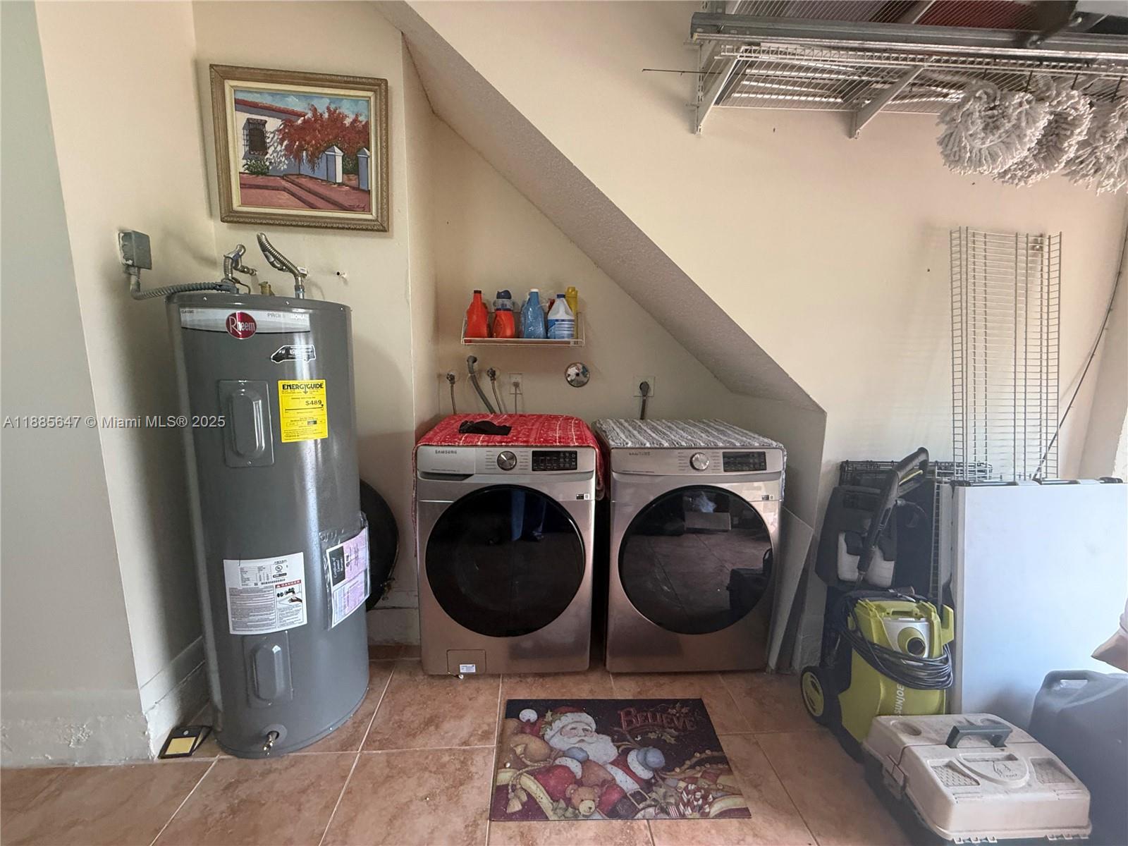 TOWNGATE - Residential