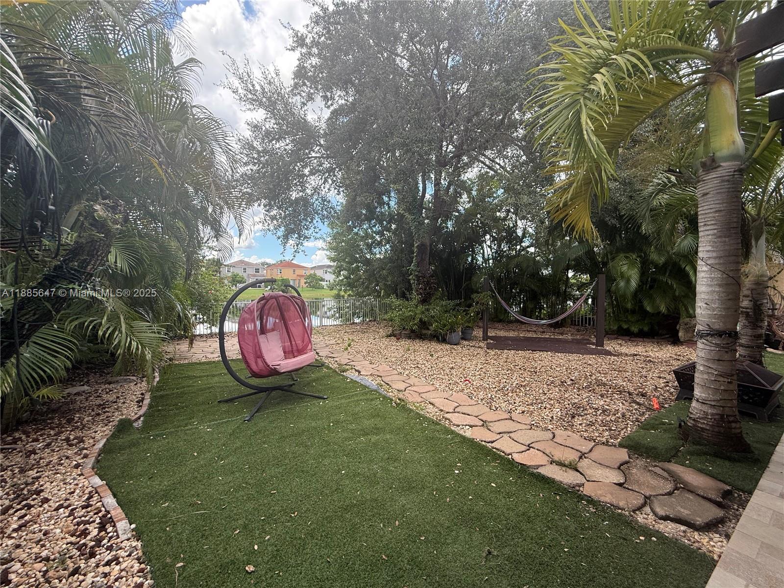 TOWNGATE - Residential