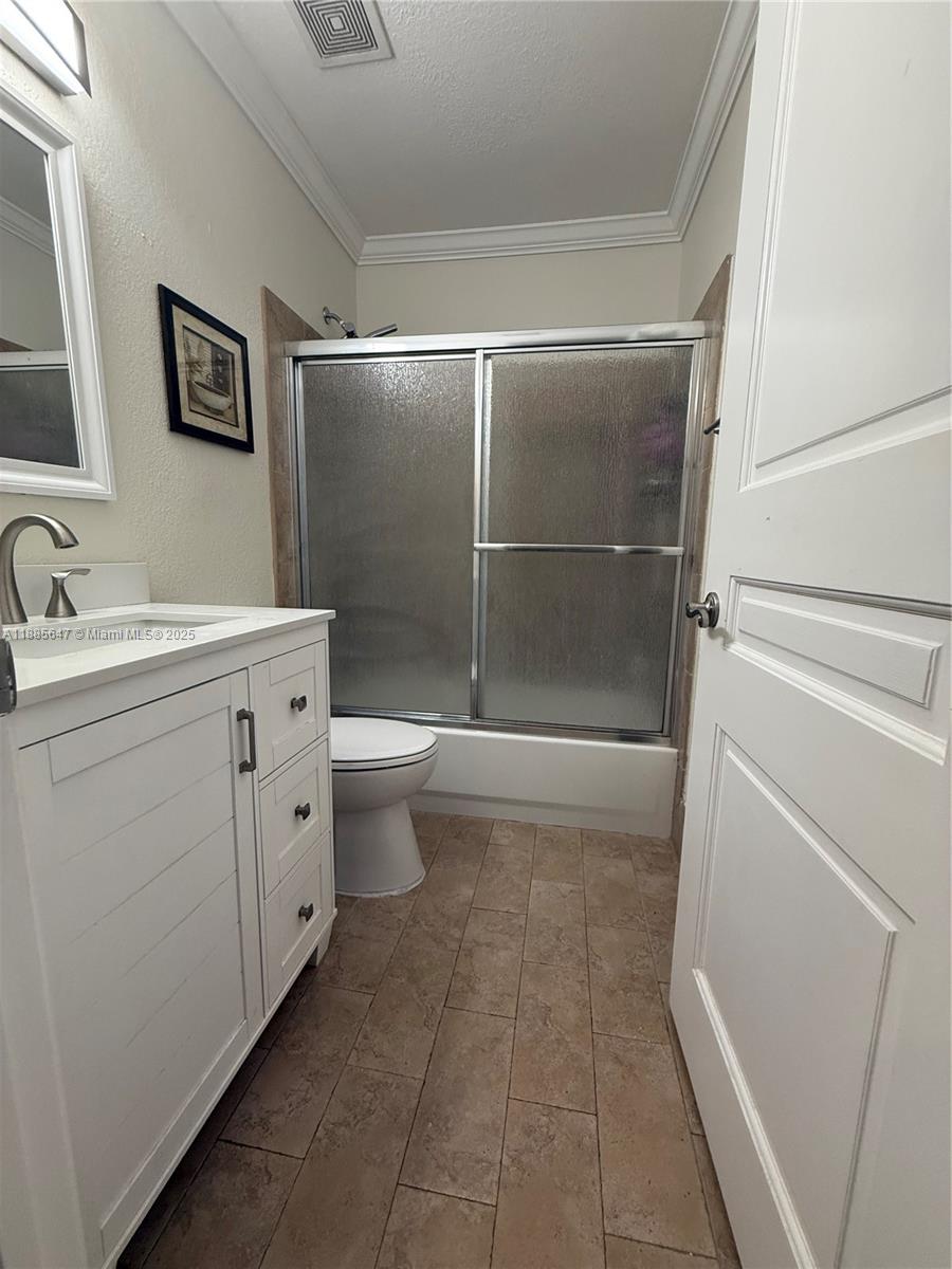 TOWNGATE - Residential