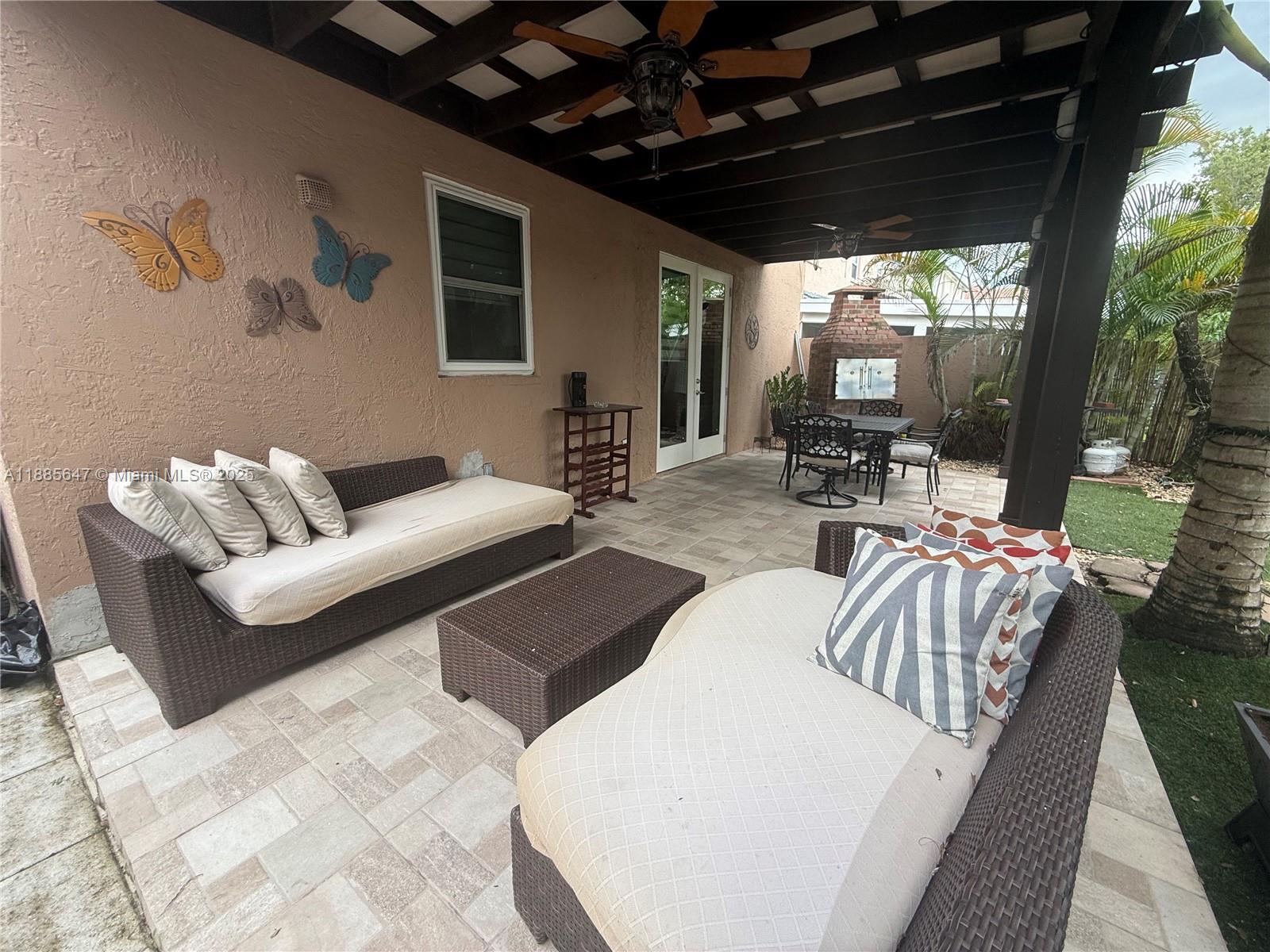 TOWNGATE - Residential