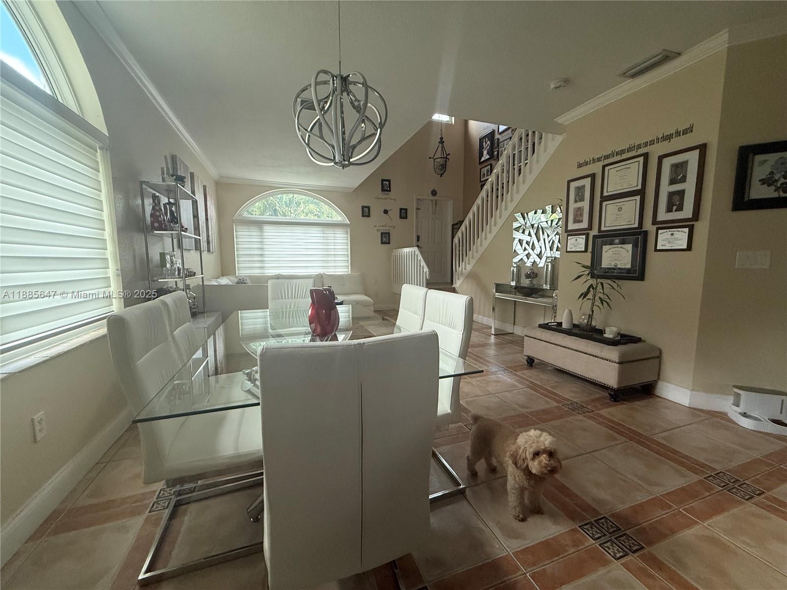 TOWNGATE - Residential