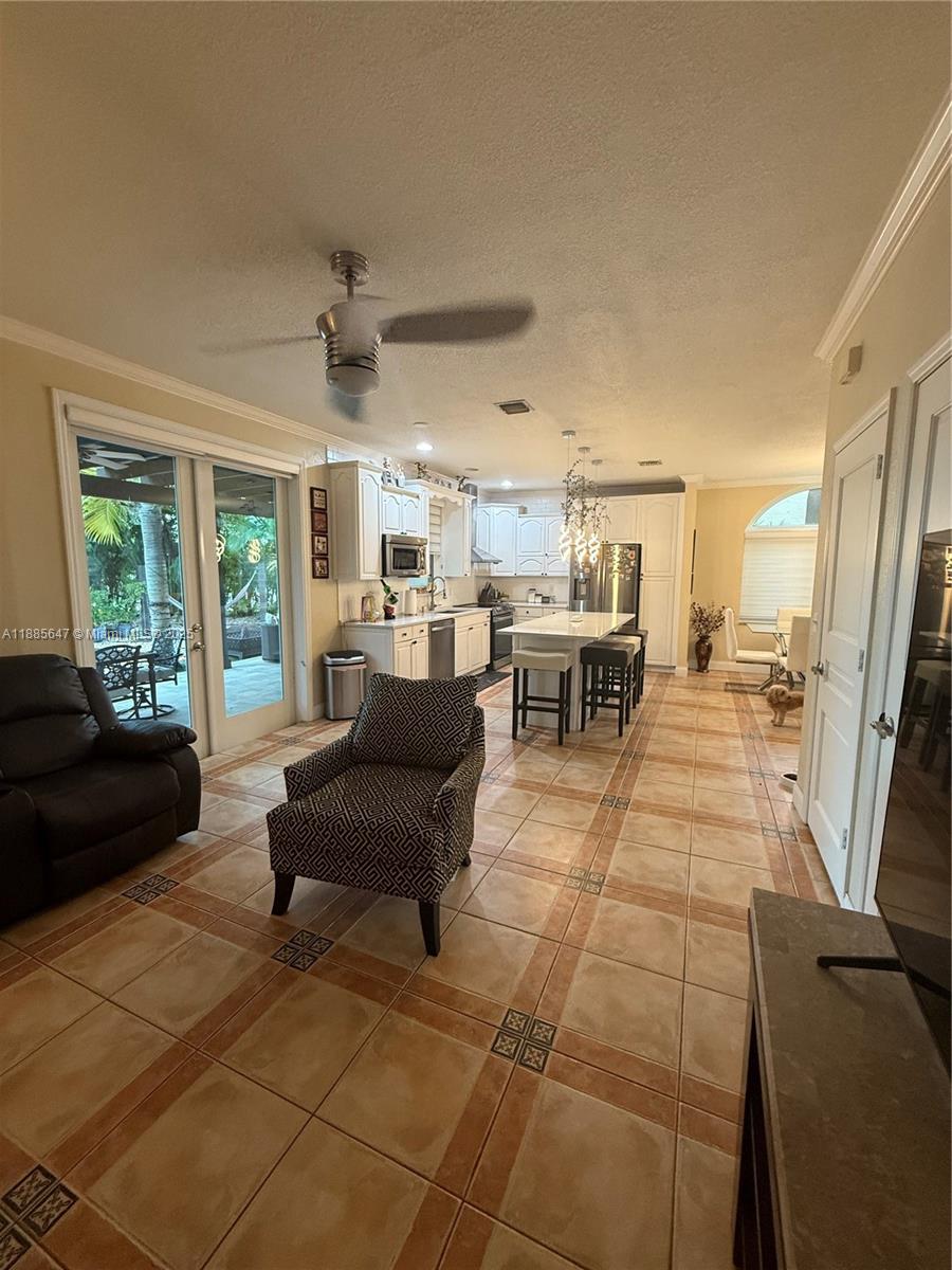 TOWNGATE - Residential