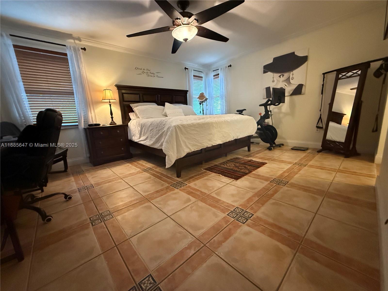 TOWNGATE - Residential