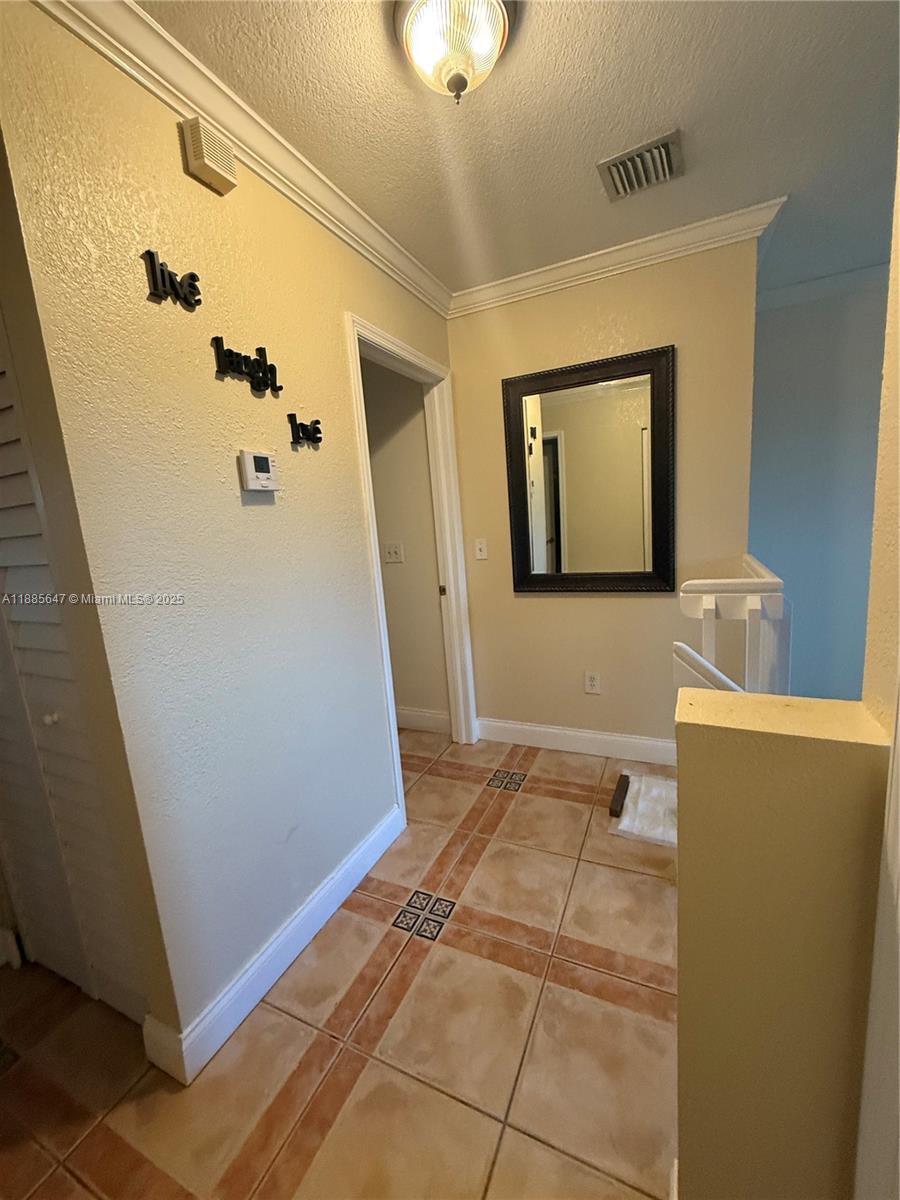 TOWNGATE - Residential