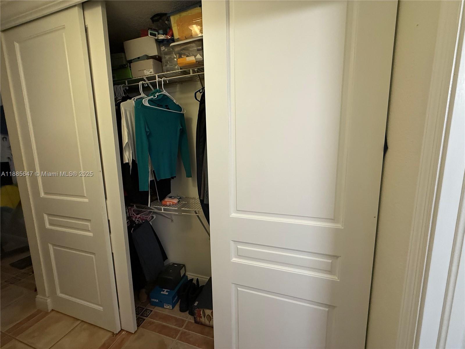 TOWNGATE - Residential