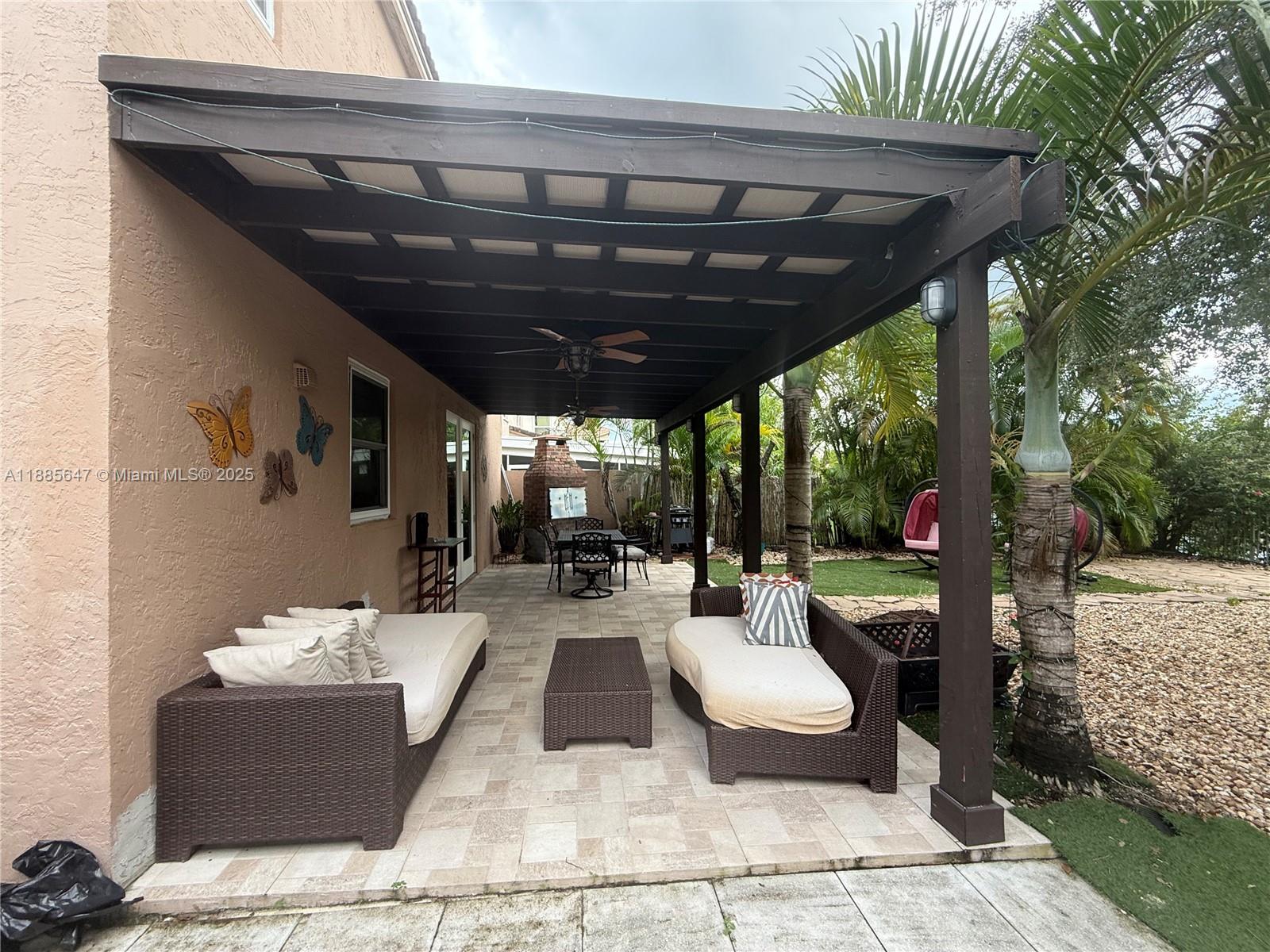 TOWNGATE - Residential