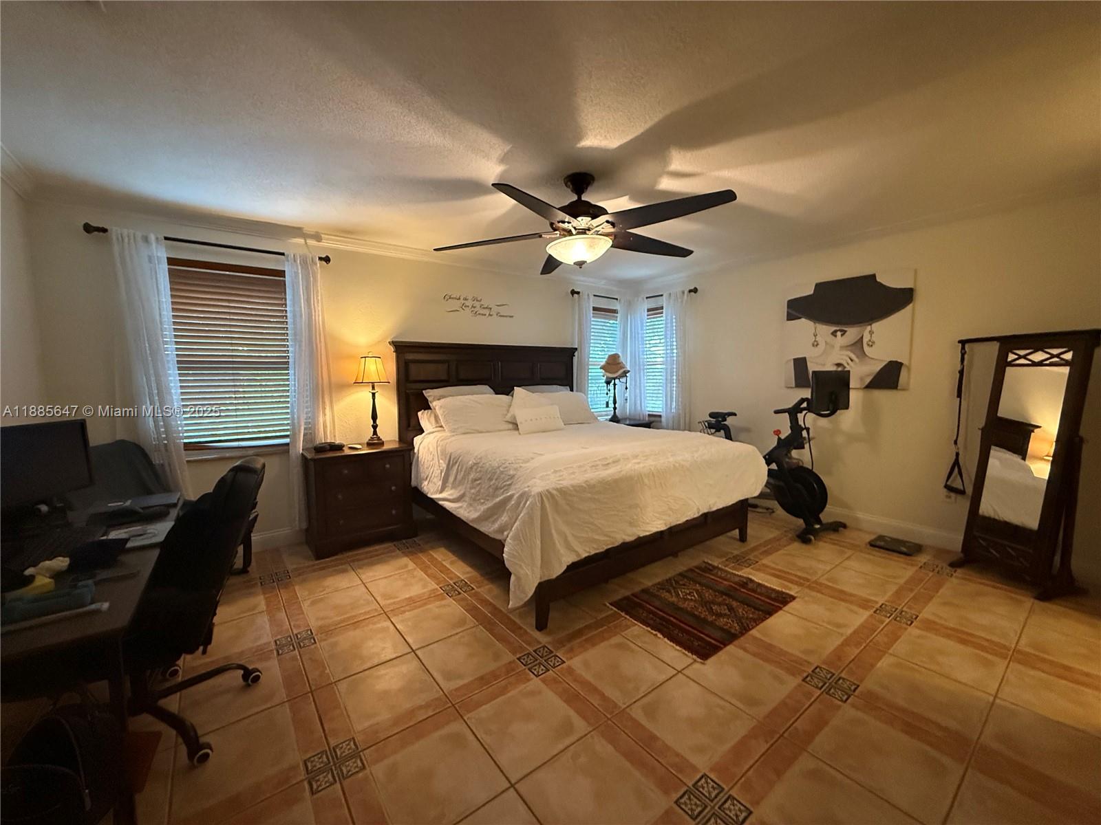 TOWNGATE - Residential