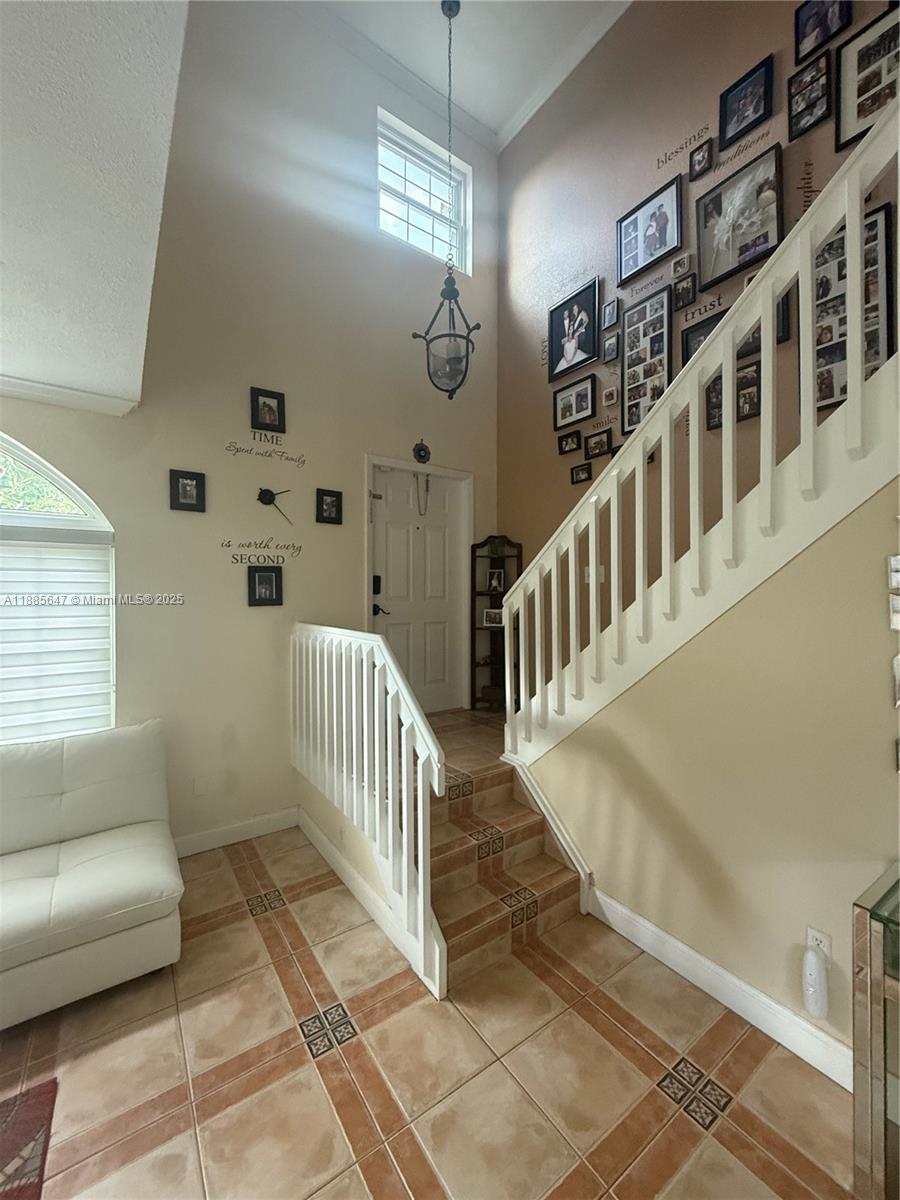 TOWNGATE - Residential