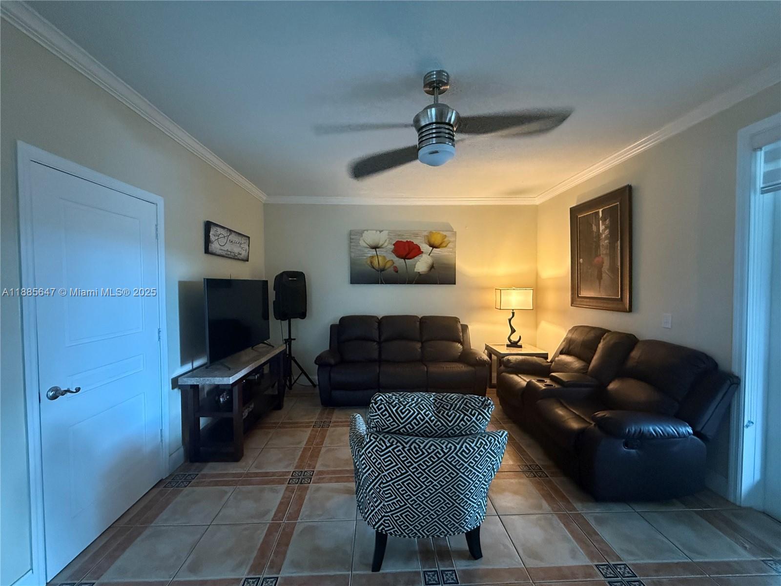 TOWNGATE - Residential