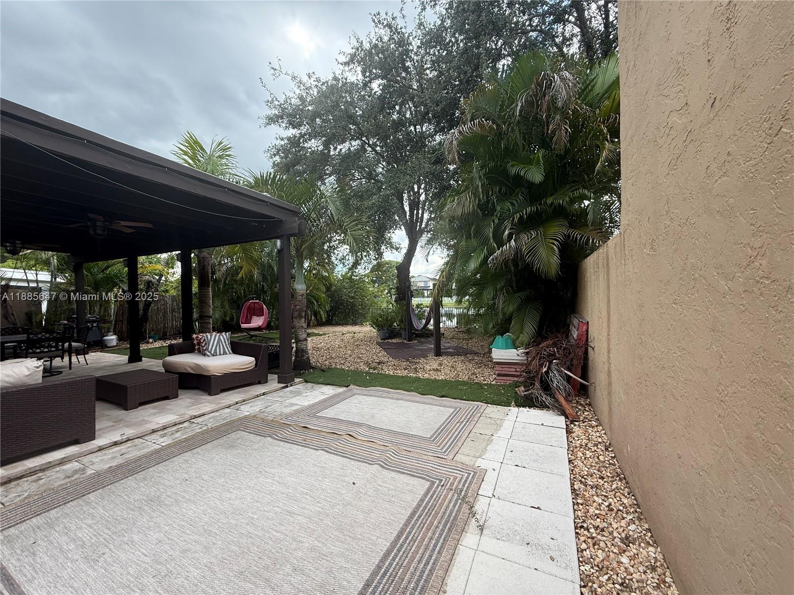 TOWNGATE - Residential