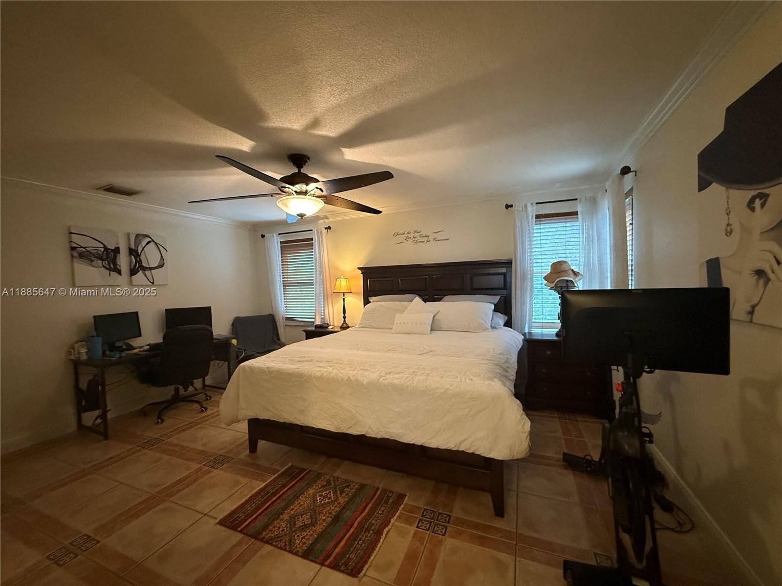 TOWNGATE - Residential