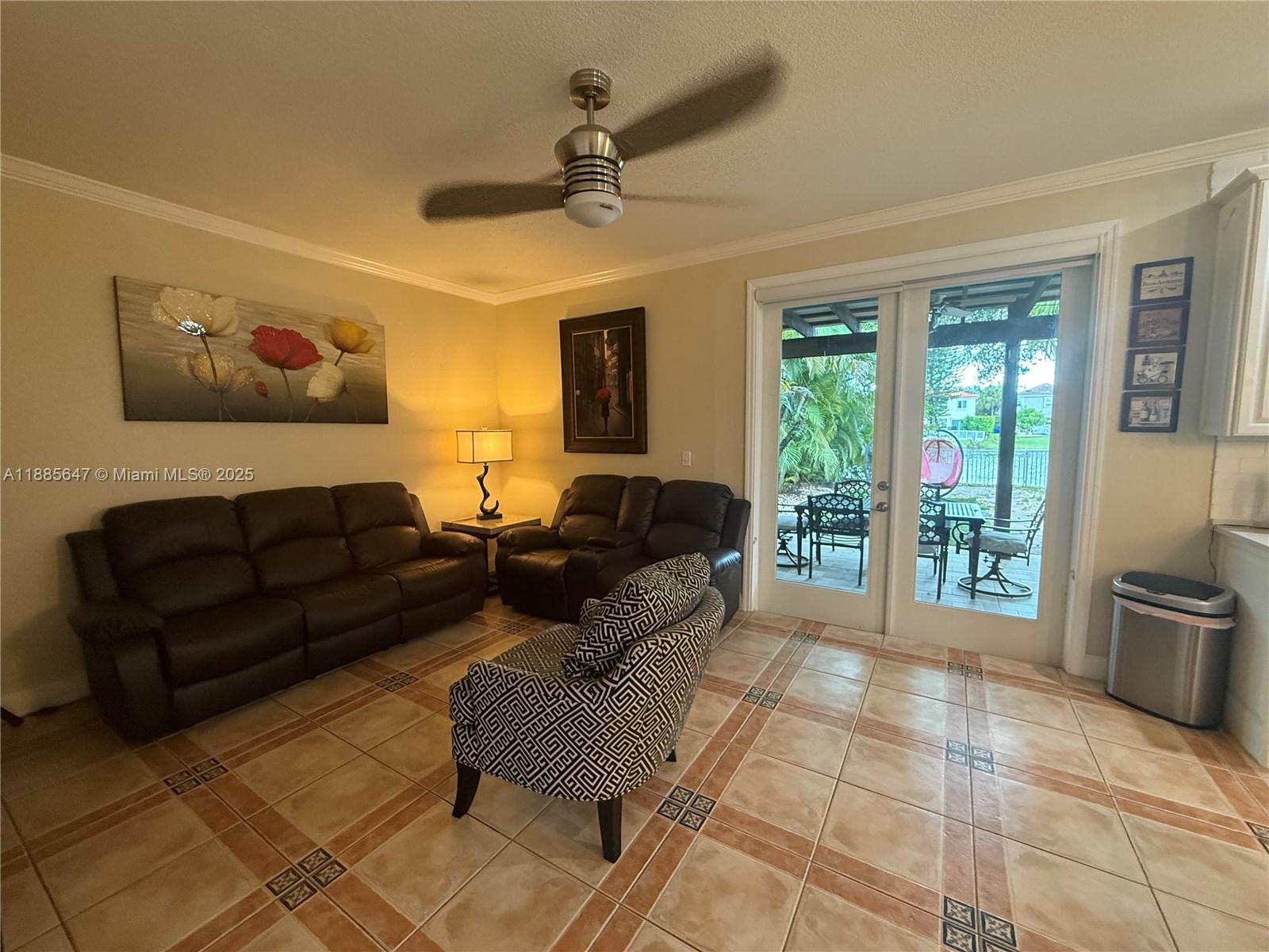 TOWNGATE - Residential