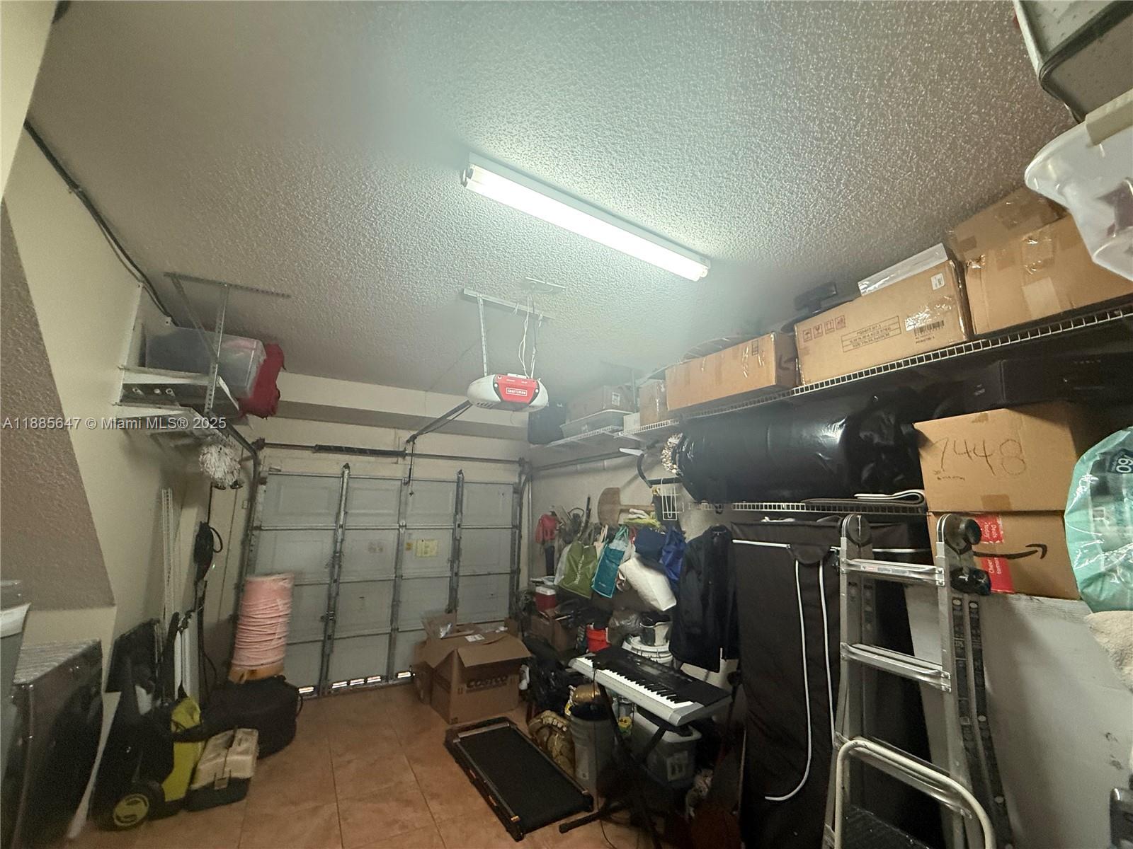 TOWNGATE - Residential