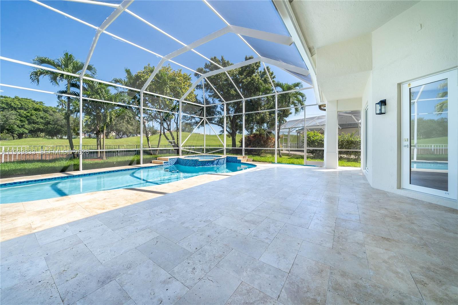 ROLLING HILLS GOLF & TENN - Residential