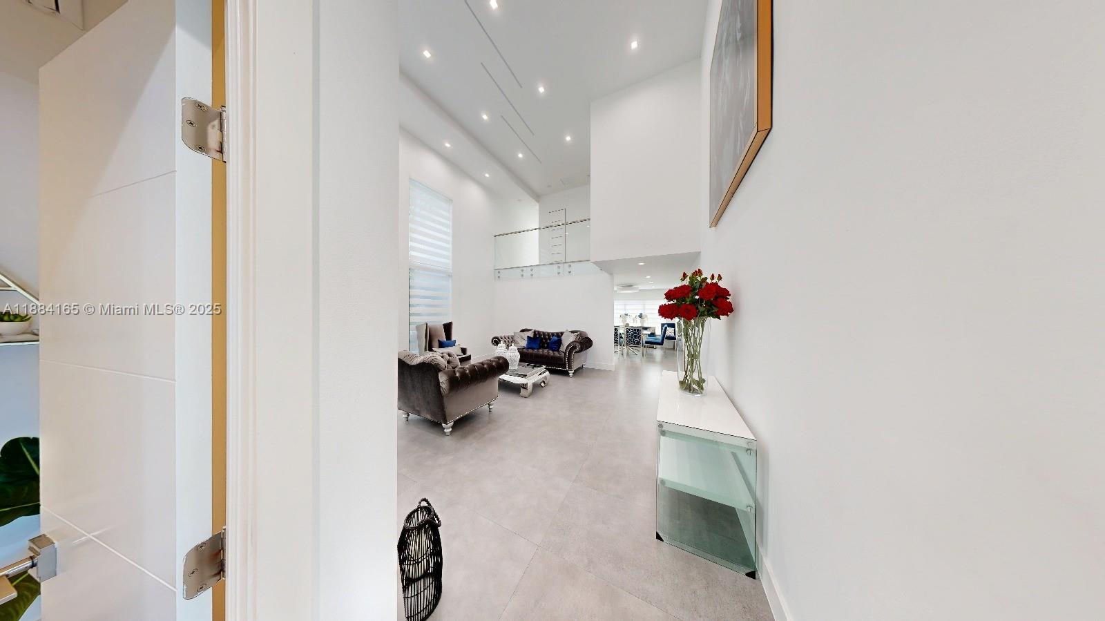 JACARANDA LAKES SECTION T - Residential Lease