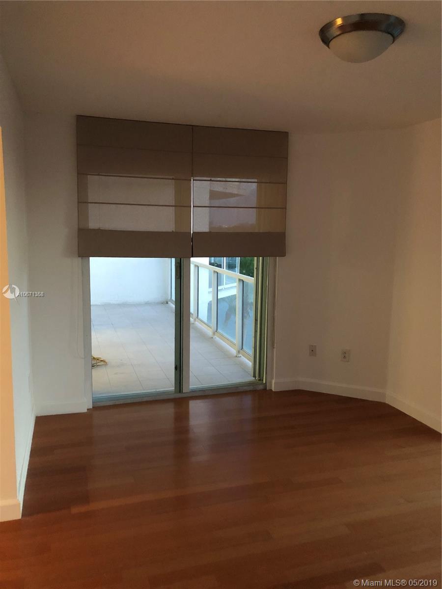 THE GRANDVIEW CONDO - Residential Lease