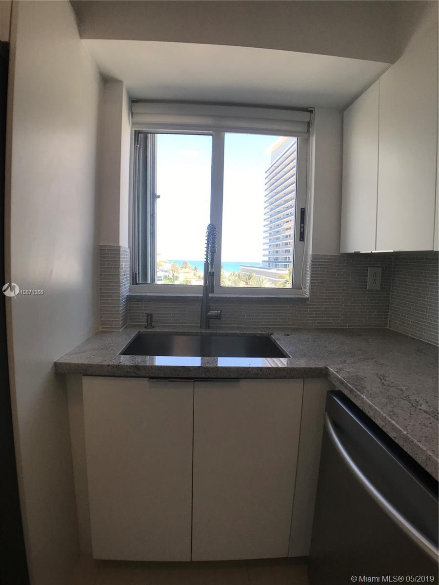 THE GRANDVIEW CONDO - Residential Lease