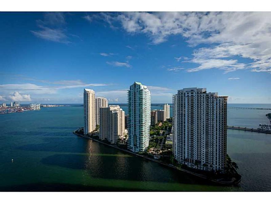 RARELY available: MET1 "10"line offers a UNIQUE opportunity for ownership. Lifetime Unobstructed Panoramic OCEAN VIEWS of Miami Beach, Fischer Island & Key Biscayne. Spacious 2 bed (with WIC) / 2 bath  with expansive wrap around balcony and floor to ceiling windows. Magnificently REMODELED with spectacular white MARBLE floors. PRIME LOCATION: 2 min walk from Whole Foods, Exhale Spa, Zuma, Brickell. 2 min Drive to I-95. Available  furnished or unfurnished. Fully serviced building: Pool,Gym & 24hr Security