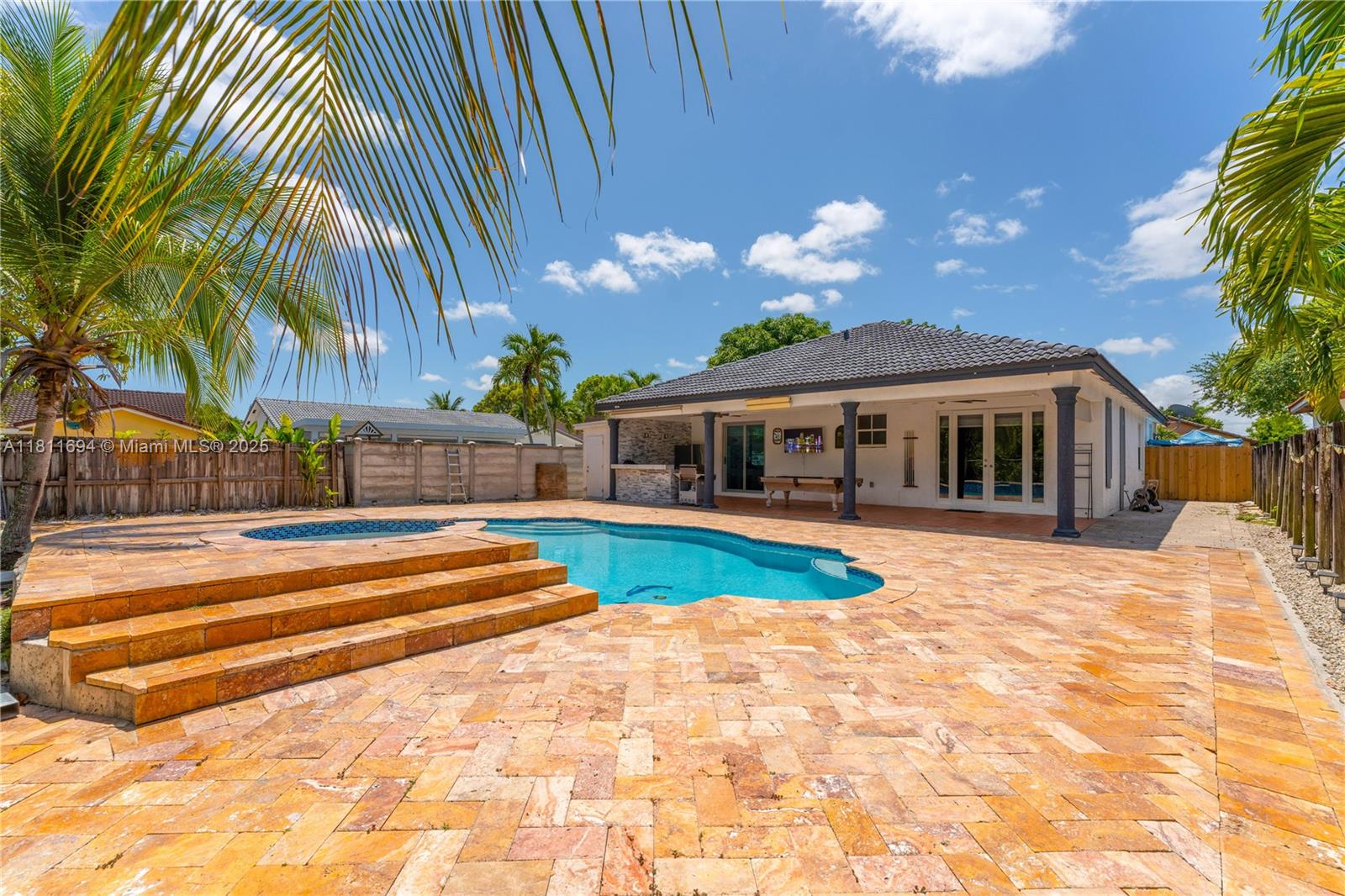 SOUTH POINT FIRST ADDITIO - Residential