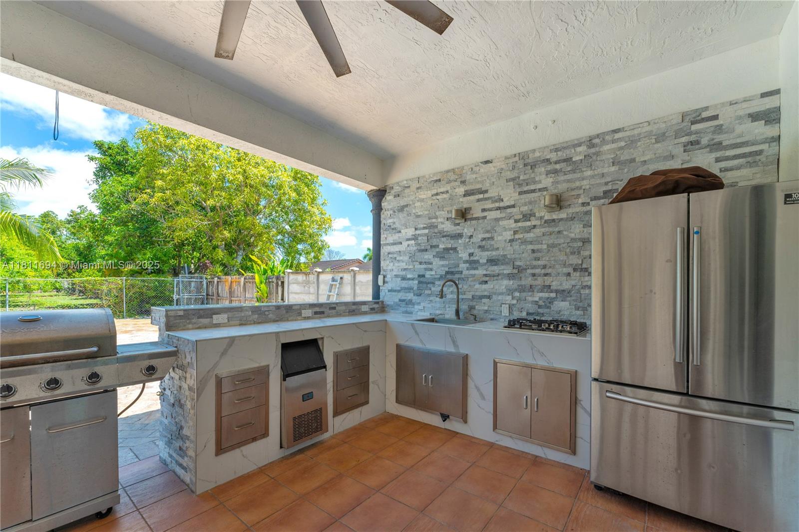 SOUTH POINT FIRST ADDITIO - Residential