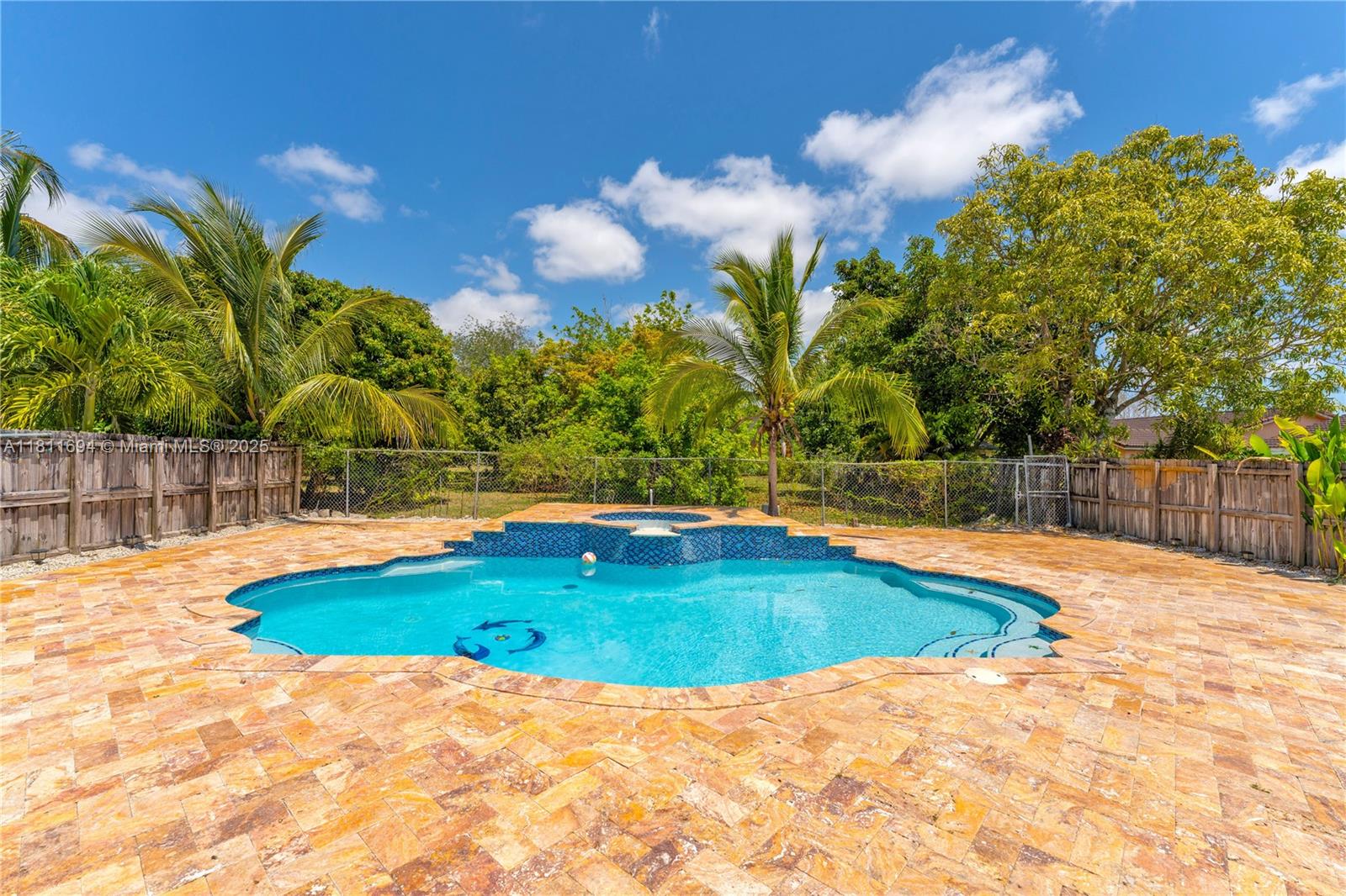 SOUTH POINT FIRST ADDITIO - Residential