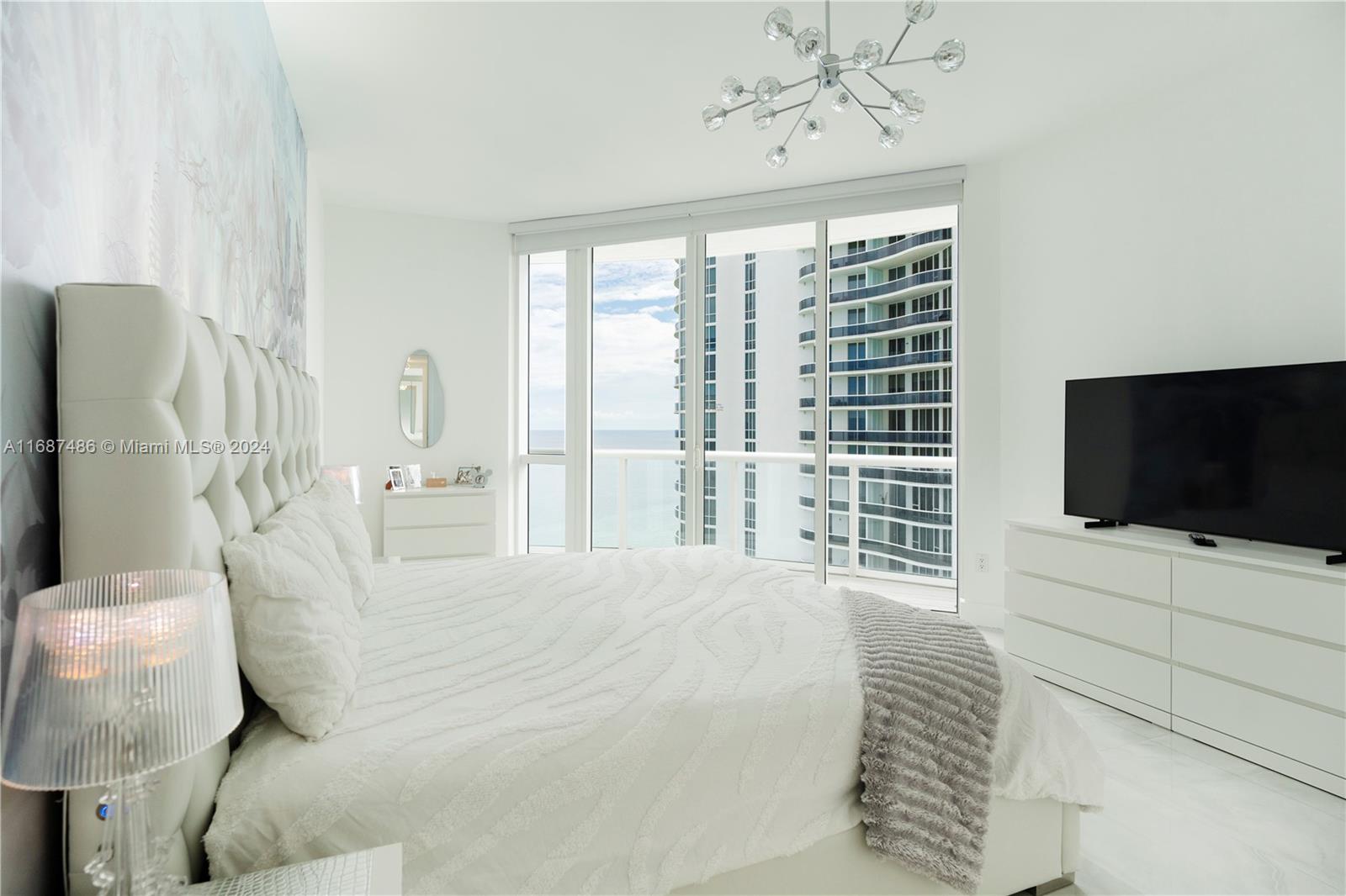 TDR TOWER I CONDO - Residential