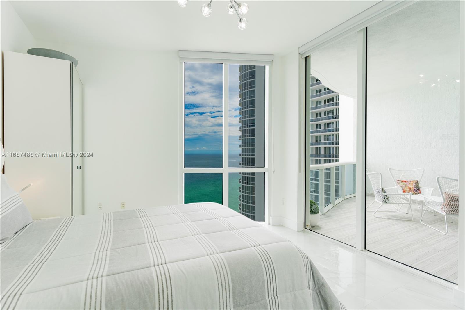 TDR TOWER I CONDO - Residential