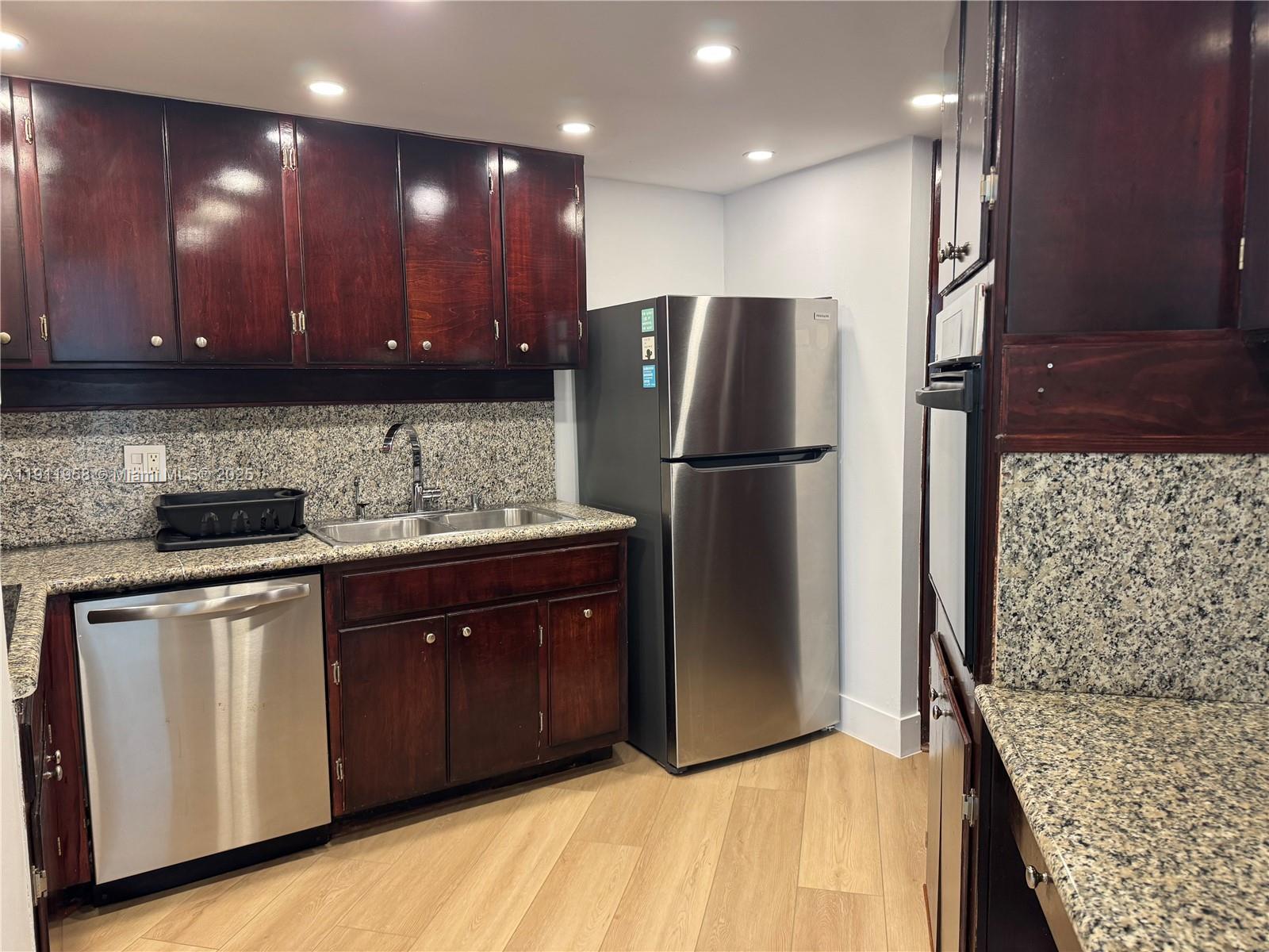 FOUR AMBASSADORS CONDO PH - Residential Lease