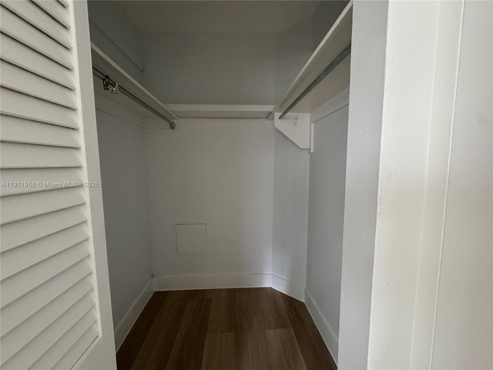 FOUR AMBASSADORS CONDO PH - Residential Lease