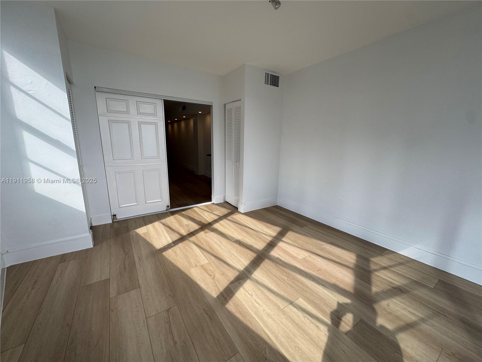 FOUR AMBASSADORS CONDO PH - Residential Lease