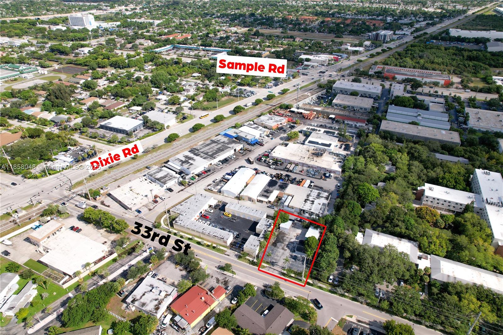 LOCATION LOCATION LOCATION, close to major highways, 2 gates for easy access the property, off Dixie, heavy duty lift with 3 bays. Fits about 35 cars in the lot. Large and remodeled office space, it consist of 2 large offices, a bathroom and a back area that can be used for small kitchen, or storage for office supplies. New floors, base board, painted inside and out. Licensed car dealers only. NE 33rd street is a very busy road. Either start a new car sales place and upgrade the one you have now. 3 months to move in.