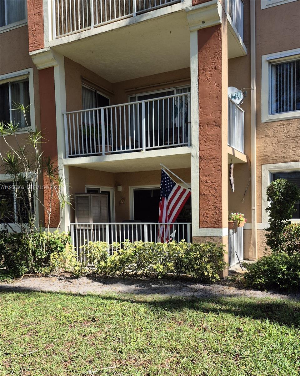 RIVIERA PALMS CONDO - Residential