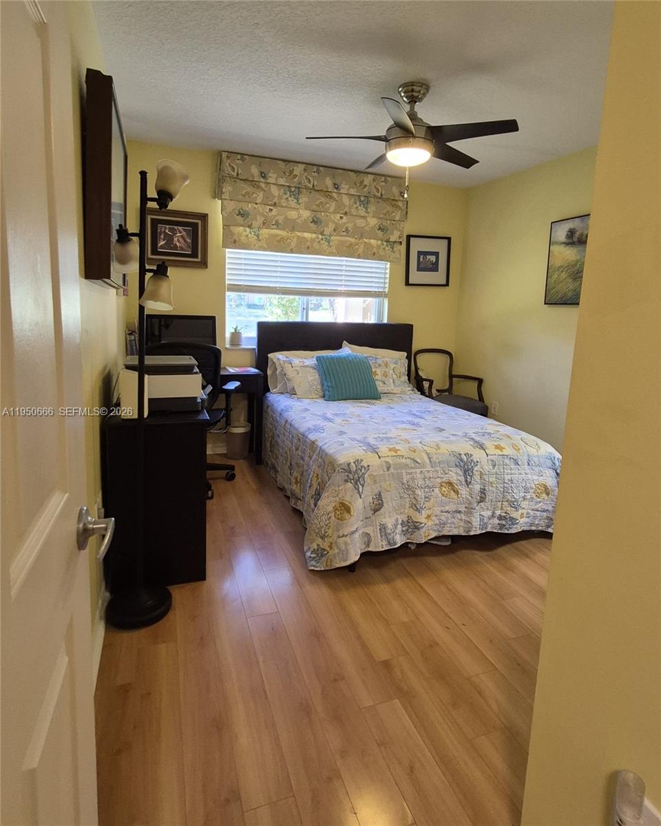 RIVIERA PALMS CONDO - Residential