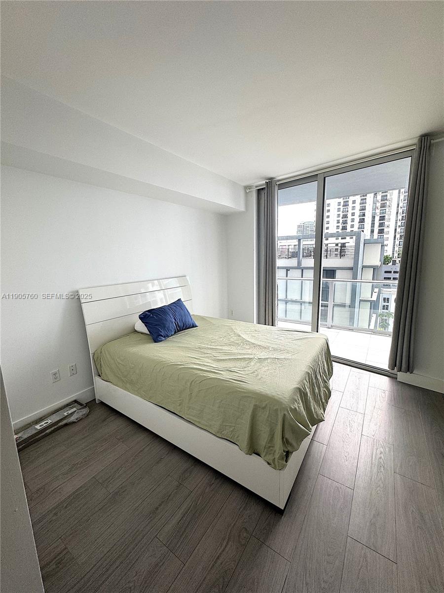 BRICKELL TEN CONDO - Residential Lease