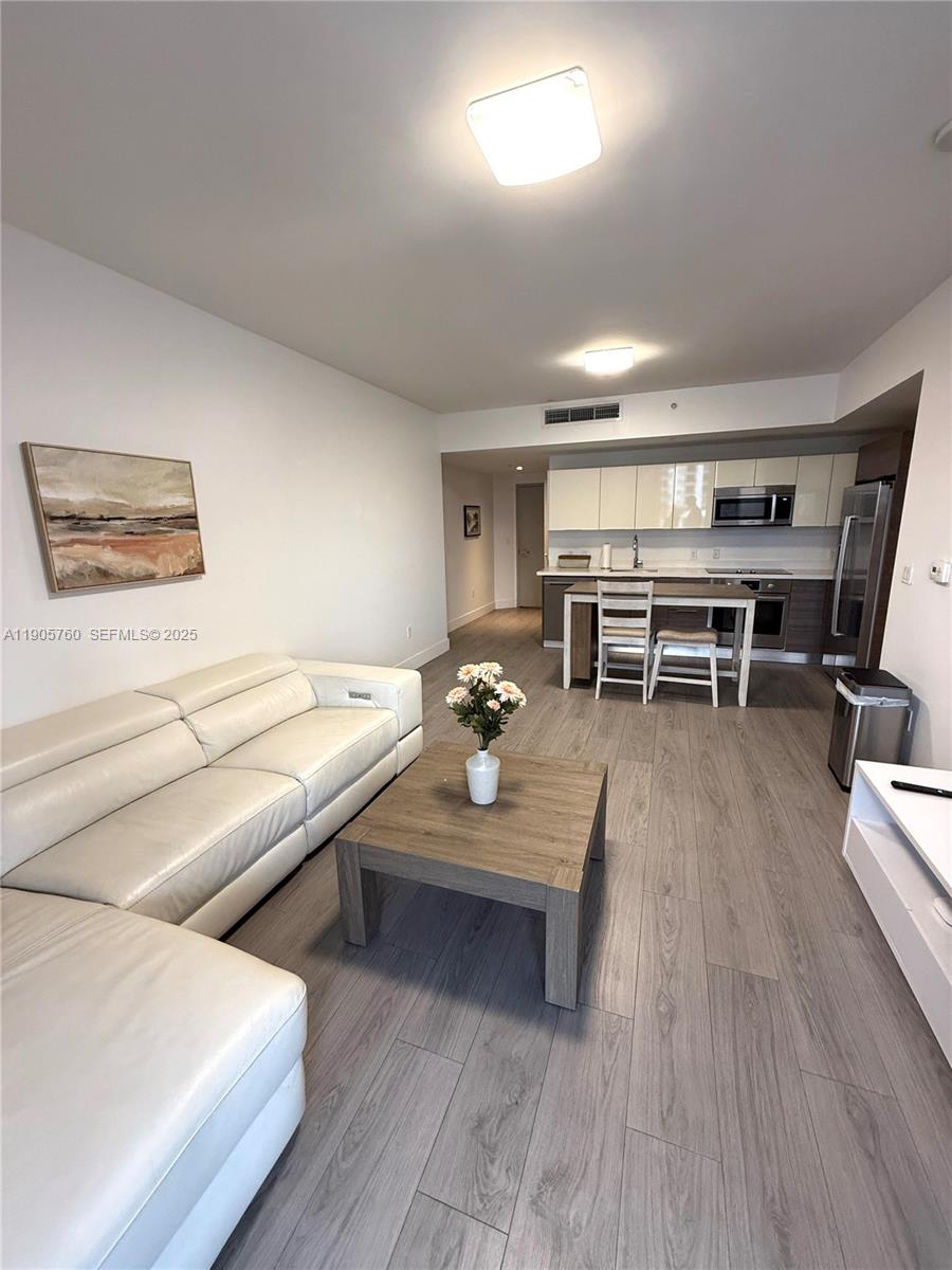 BRICKELL TEN CONDO - Residential Lease